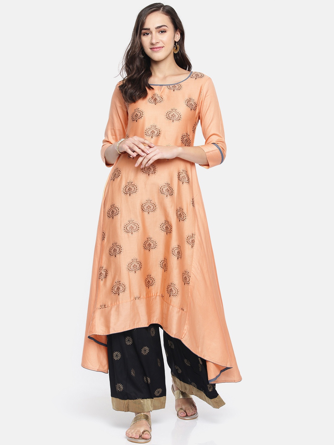 

Span Women Peach-Coloured & Gold-Toned Printed A-Line Kurta