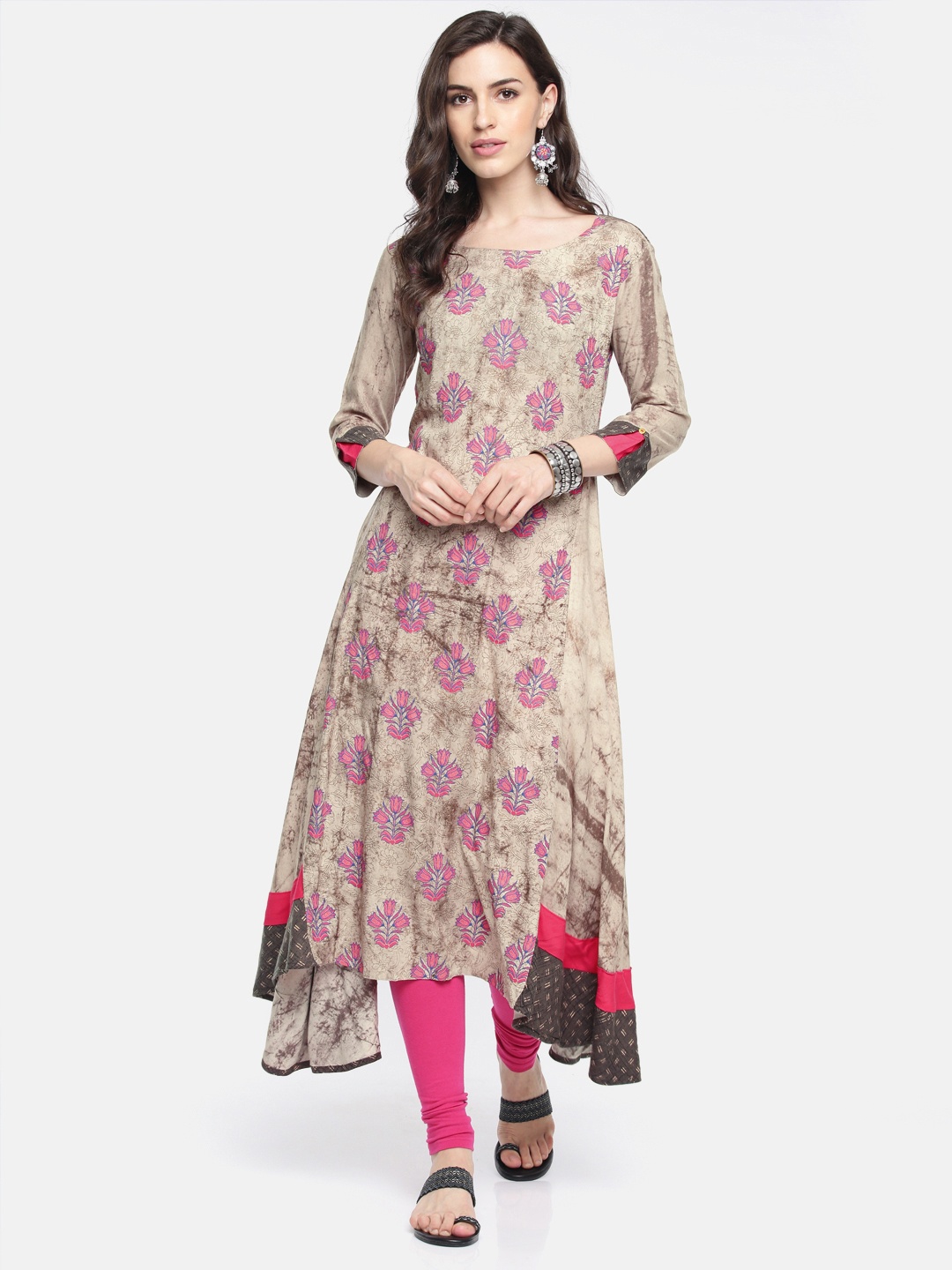 

Span Women Beige & Pink Printed A-Line Kurta