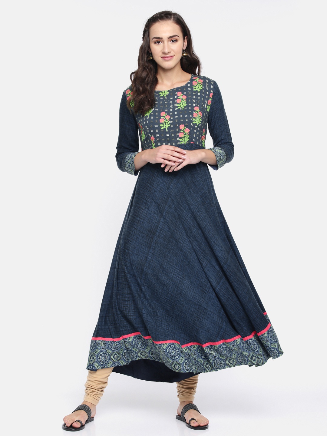 

Span Women Navy Blue Printed Anarkali Kurta