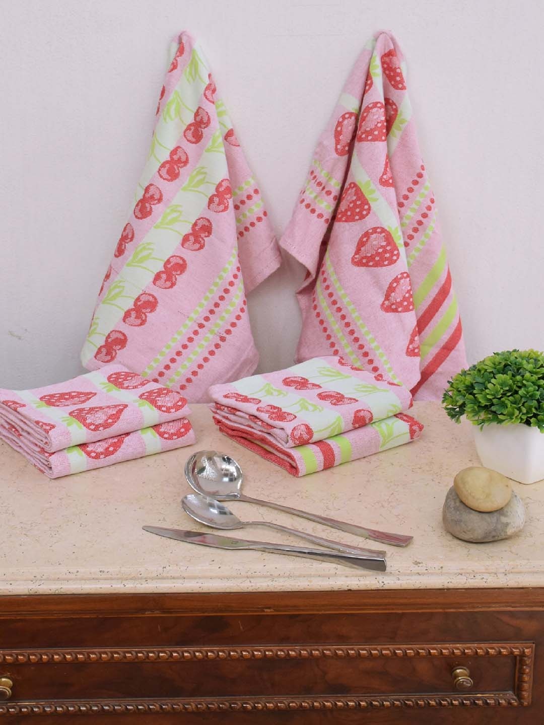 

Avira Home Set of 6 Multi Color Printed Kitchen Towels