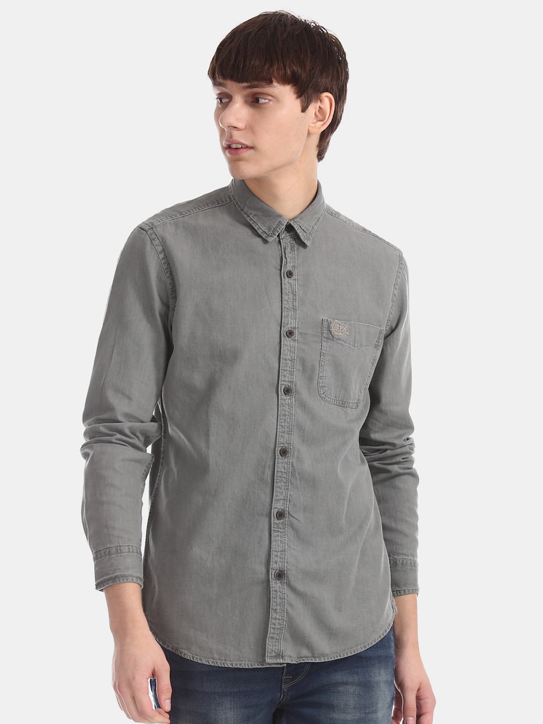 

U.S. Polo Assn. Denim Co. Men Grey Slim Fit Solid Casual Shirt