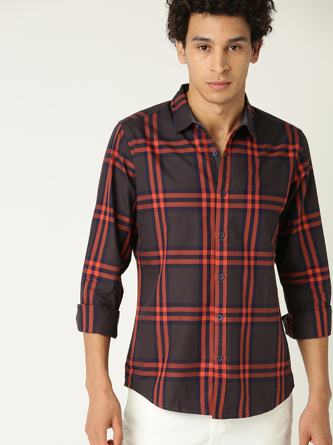 

United Colors of Benetton Men Brown & Coral Orange Regular Fit Checked Casual Shirt