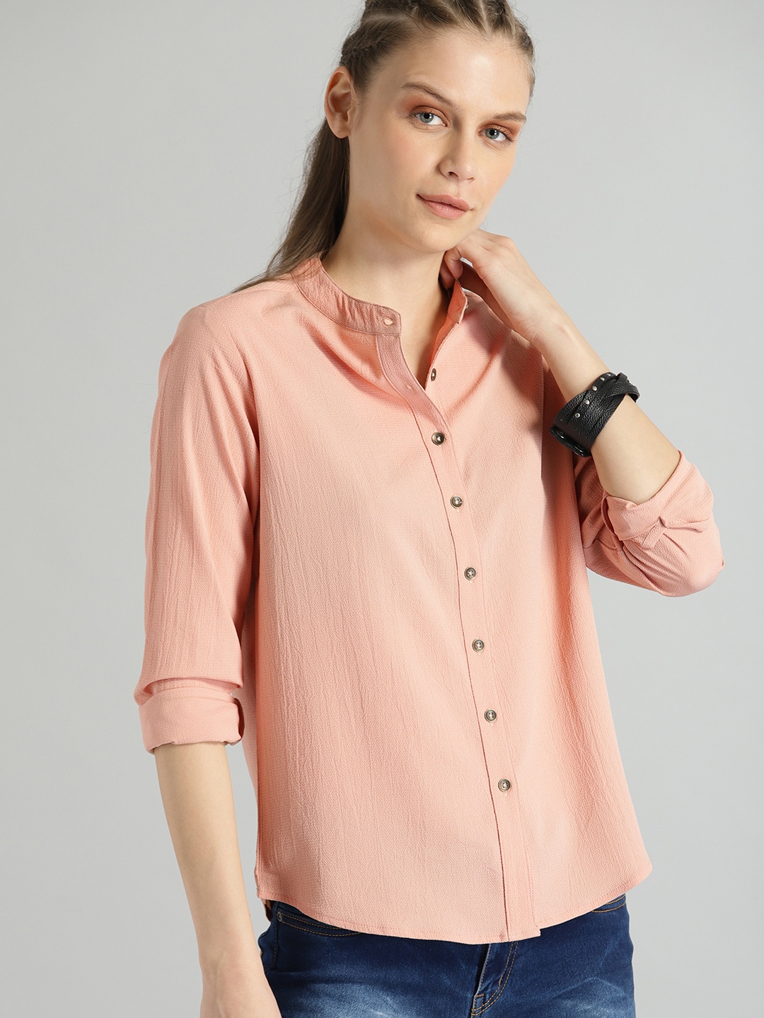 

The Roadster Lifestyle Co Women Peach Solid Shirt Style Top