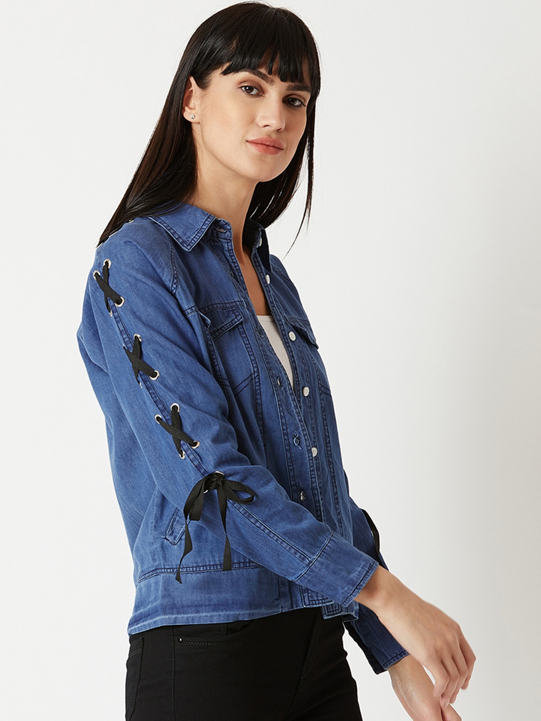 

Miss Chase Women Blue Solid Denim Jacket