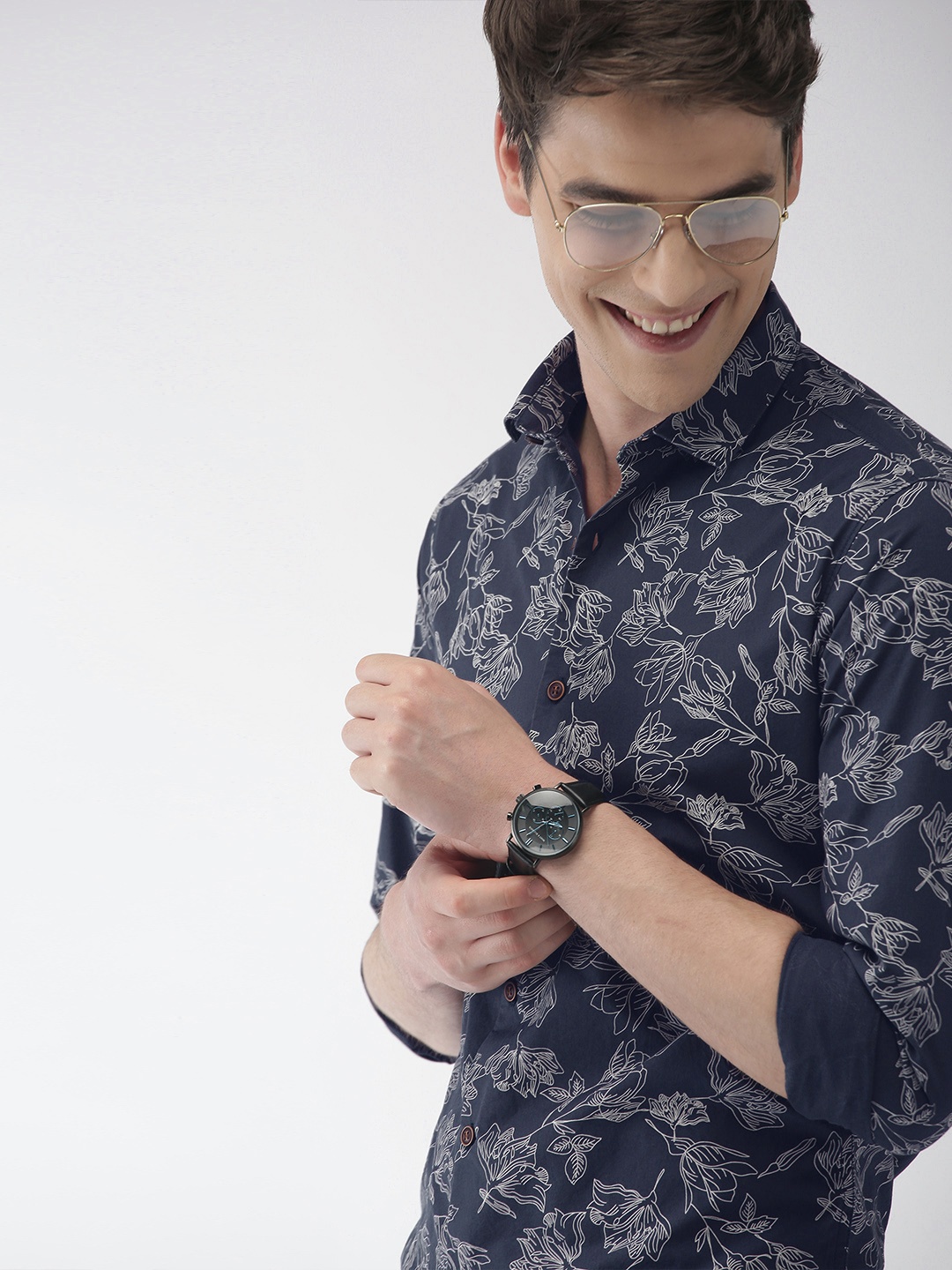 

Mast & Harbour Men Navy Blue & White Regular Fit Printed Casual Sustainable Shirt