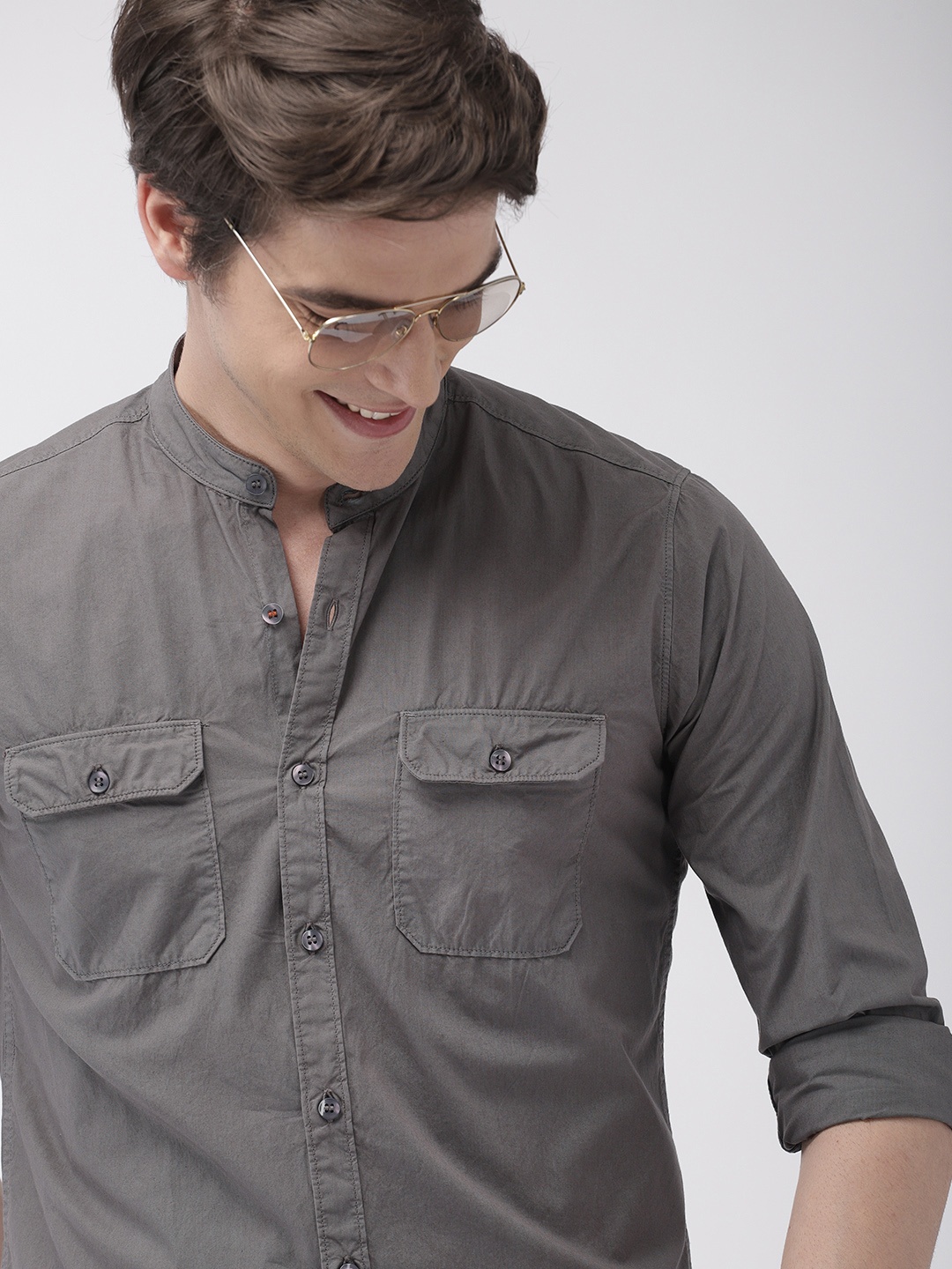 

Mast & Harbour Men Grey Regular Fit Solid Casual Shirt