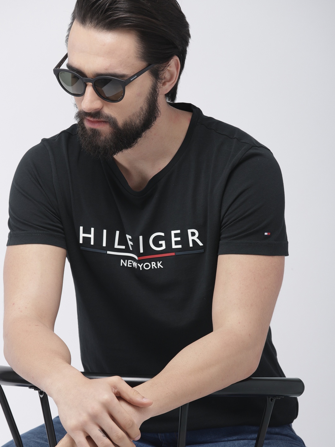 

Tommy Hilfiger Men Black Printed Round Neck Pure Cotton T-shirt