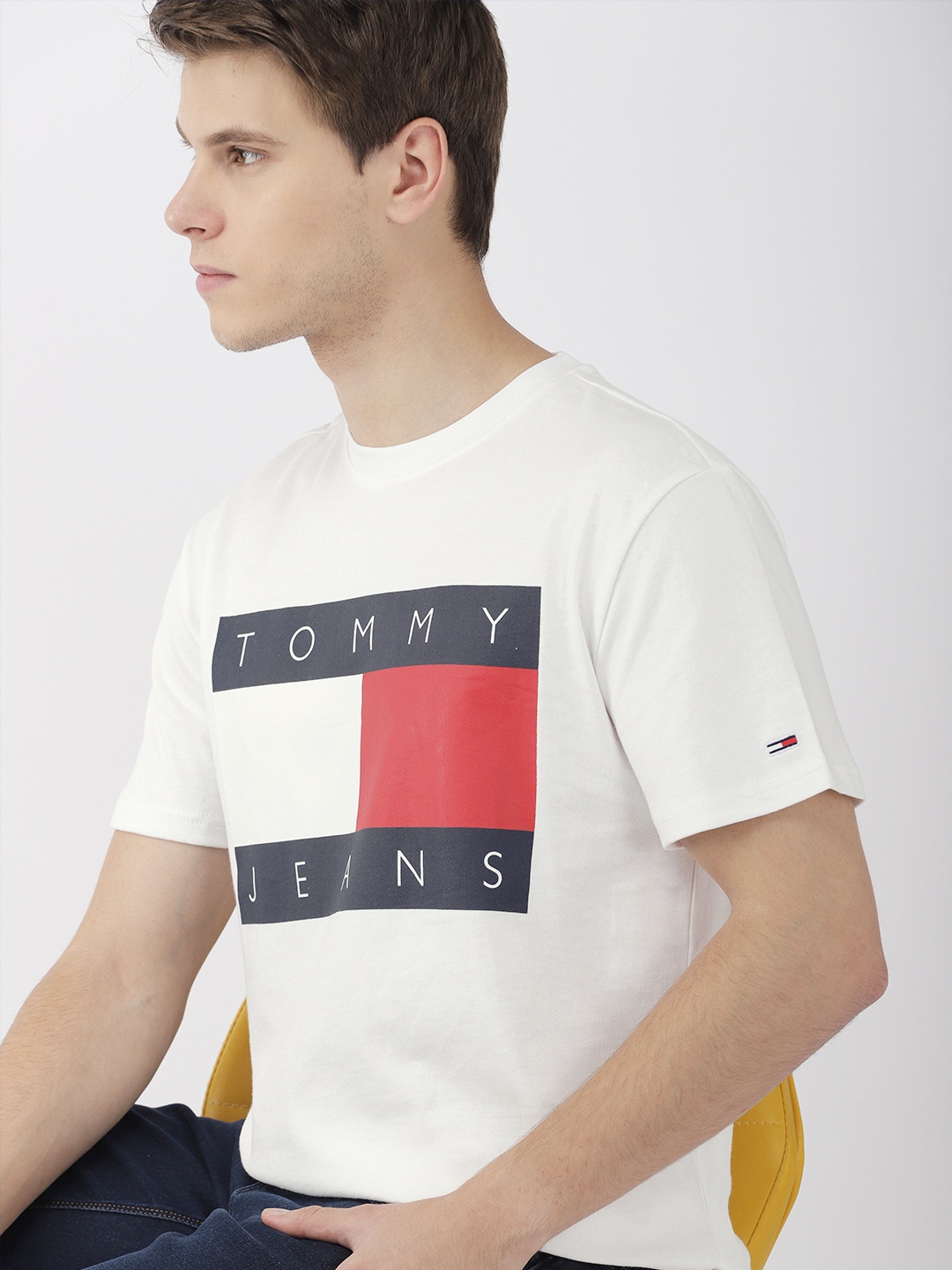 

Tommy Hilfiger Men White Printed Round Neck Pure Cotton T-shirt