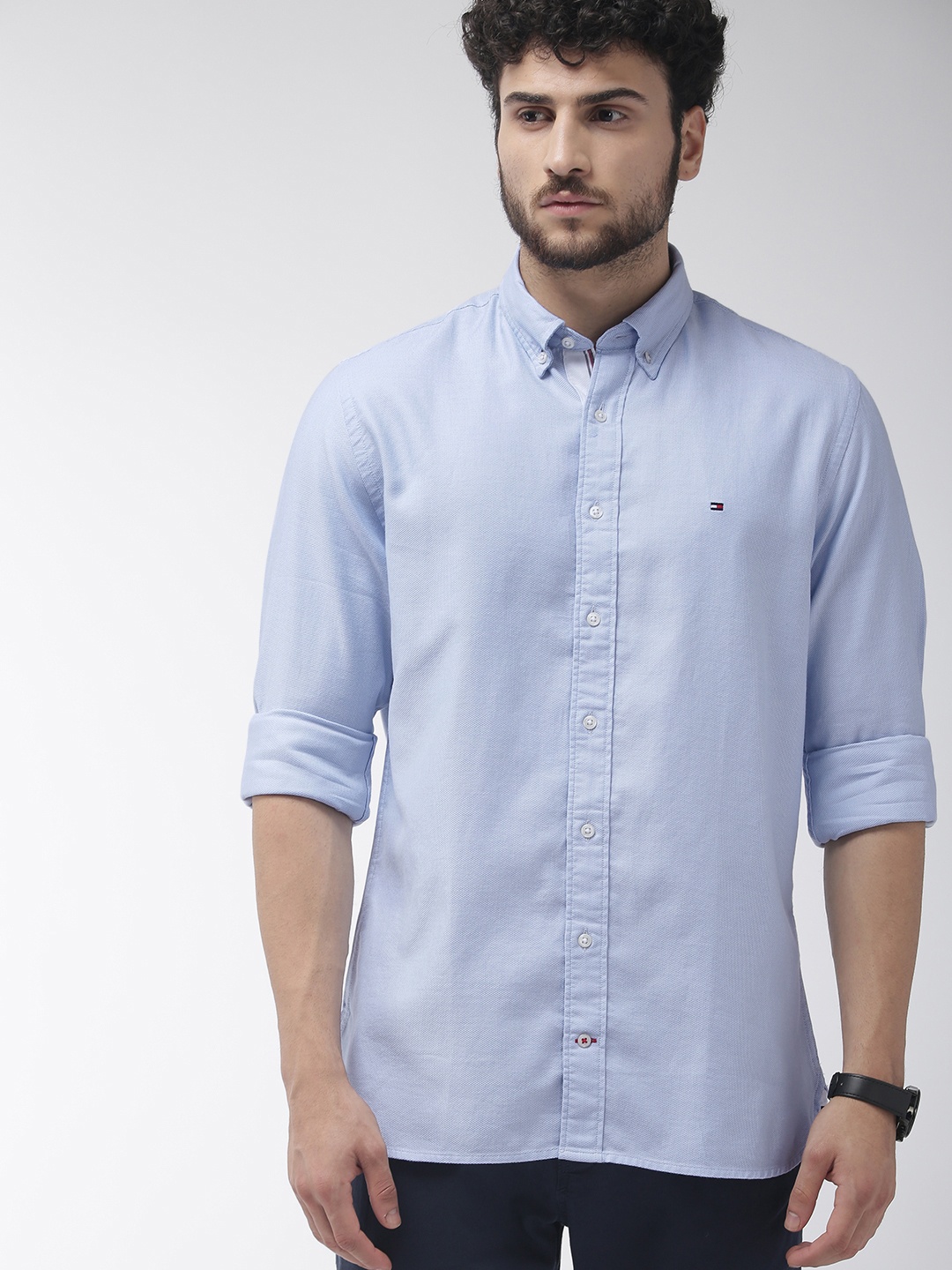

Tommy Hilfiger Men Blue Regular Fit Solid Casual Shirt