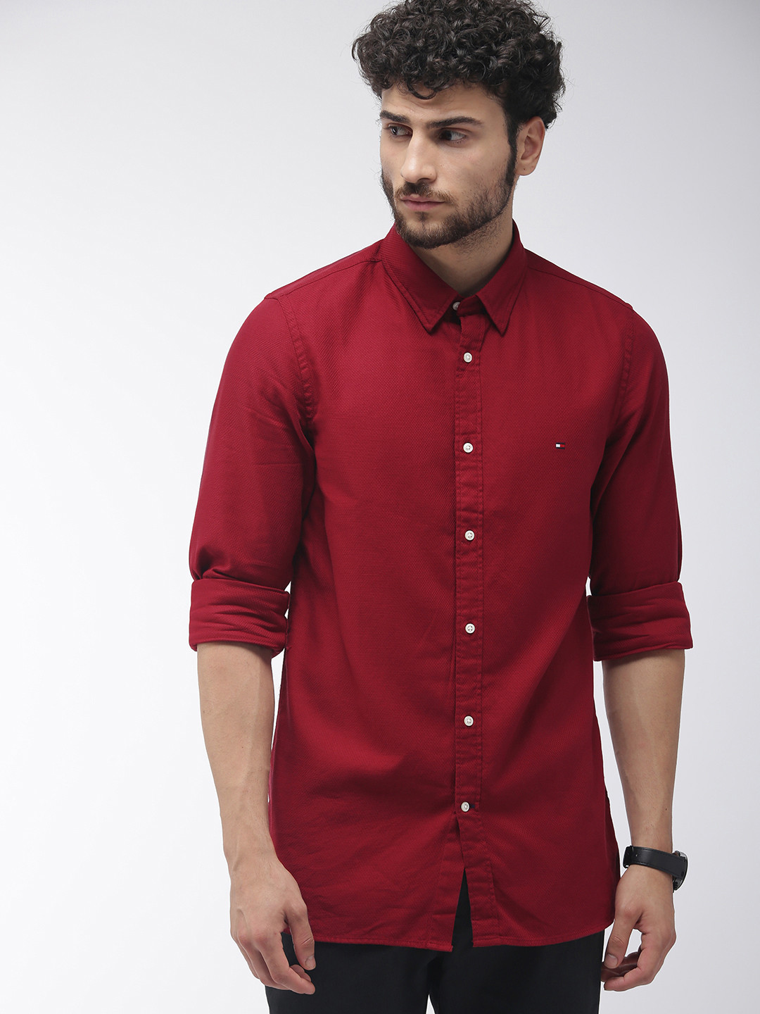 

Tommy Hilfiger Men Red Slim Fit Self Design Casual Shirt