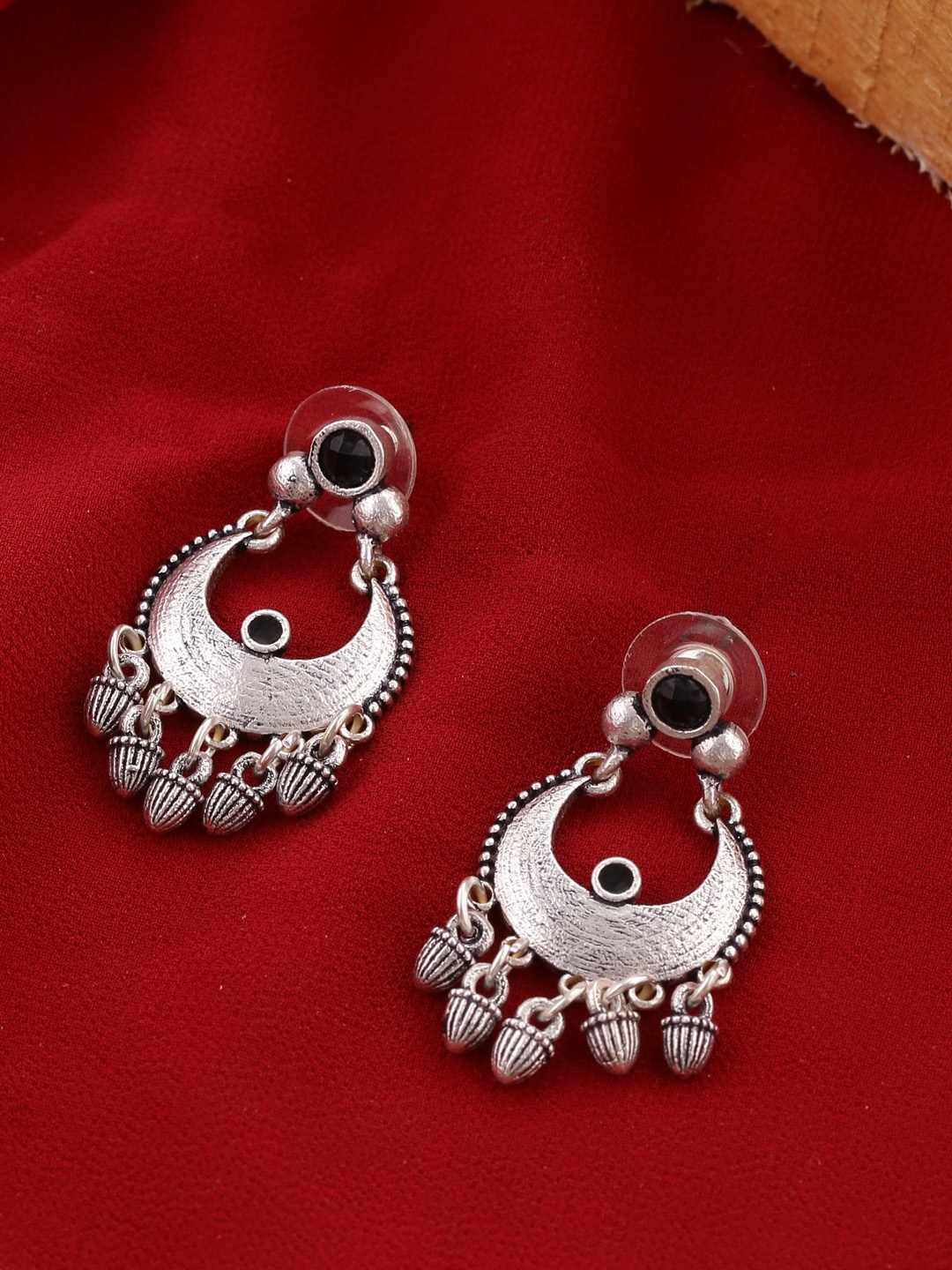 

Voylla Silver-Toned Silver-Plated Contemporary Chandbalis