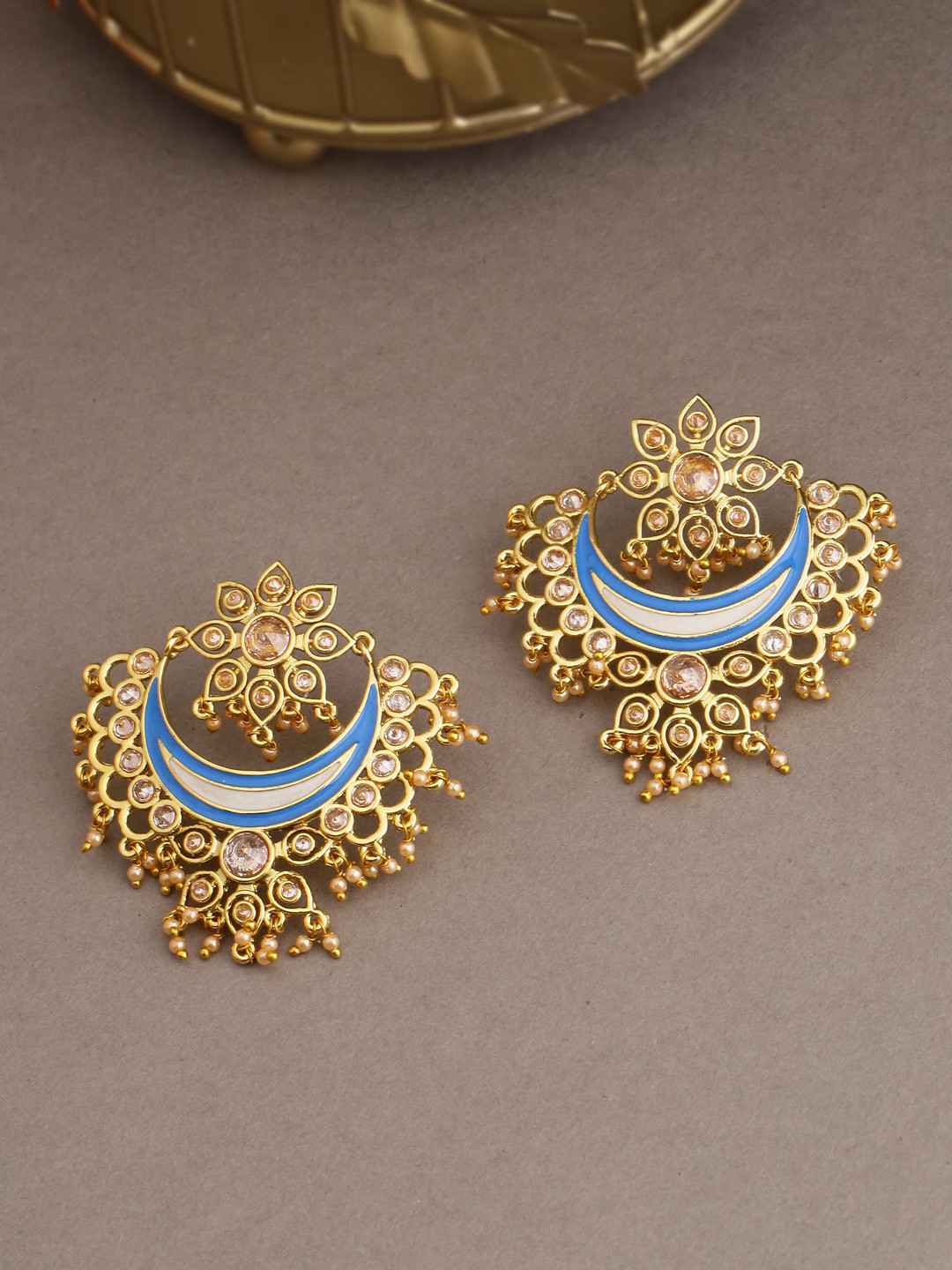 

Voylla Gold-Toned & White Classic Chandbalis