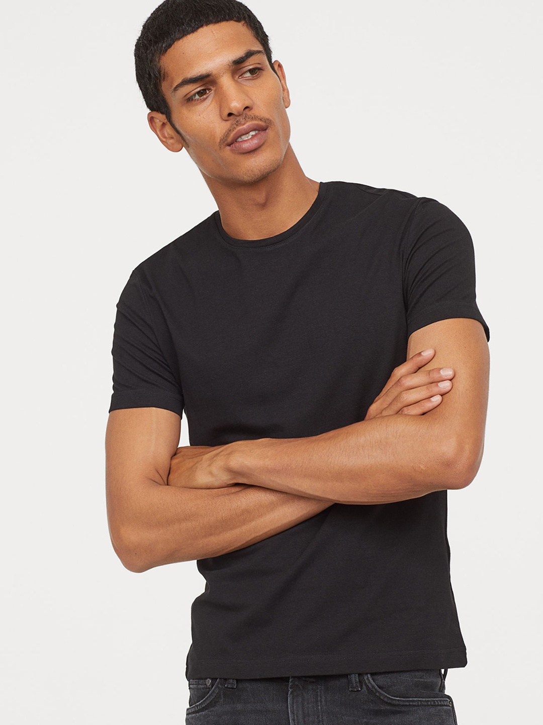 

H&M Men Black Solid 3-Pack T-shirts Slim Fit