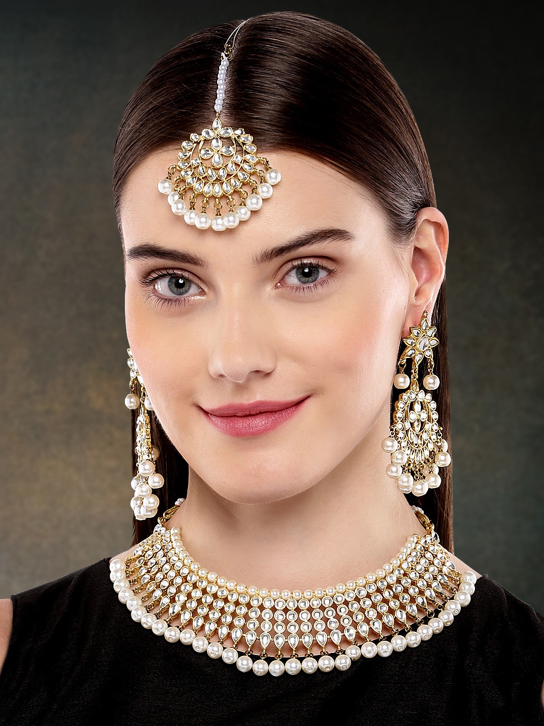 

Peora 18k Gold-Plated & White Kundan and Pearl- Studded Jewellery Set