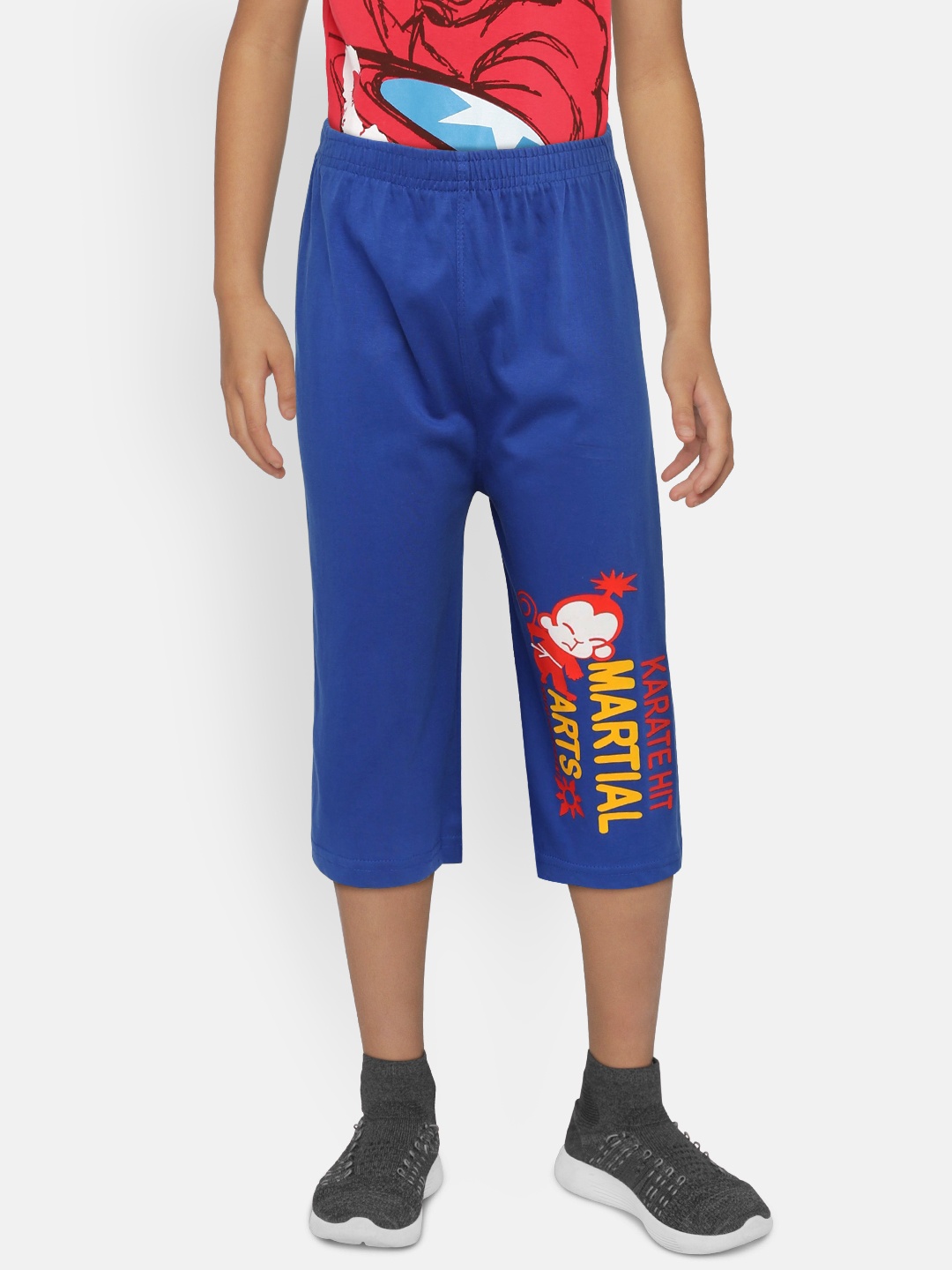 

dongli Boys Blue Printed Regular Fit Shorts