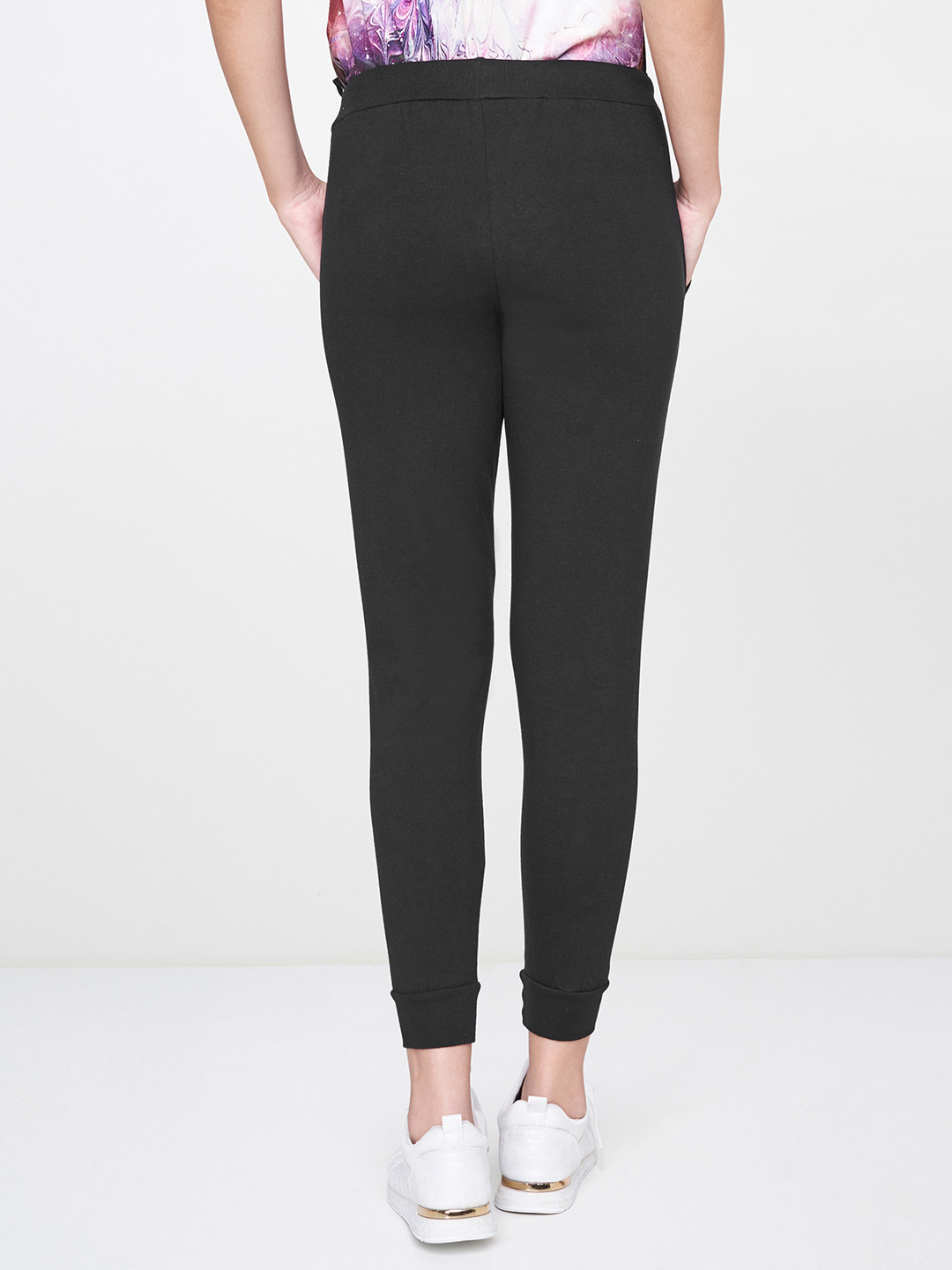

AND Women Black Straight Fit Solid Activewear Joggers