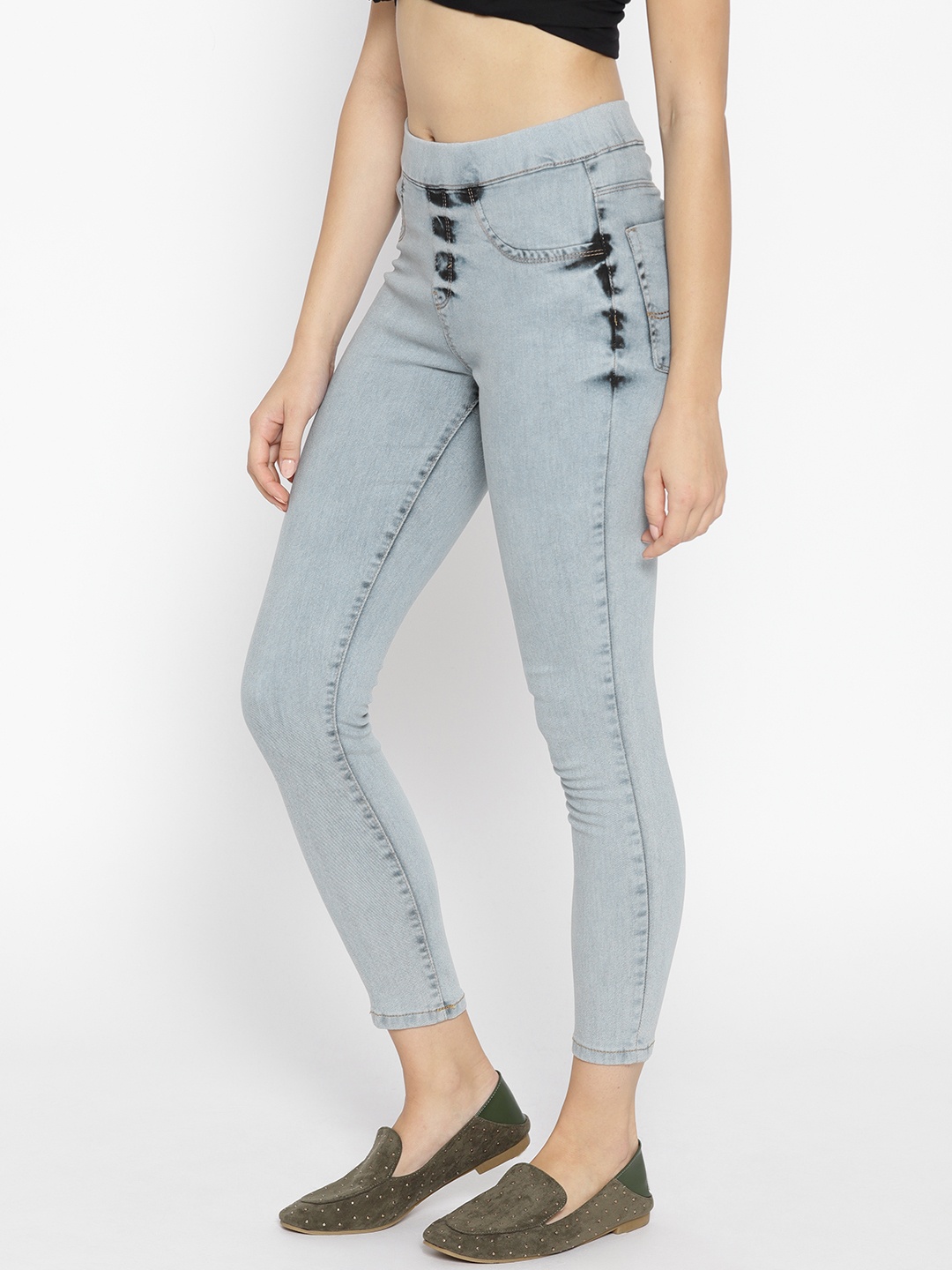 

The Roadster Lifestyle Co Women Blue Washed Super Skinny Fit Stretchable Jeggings
