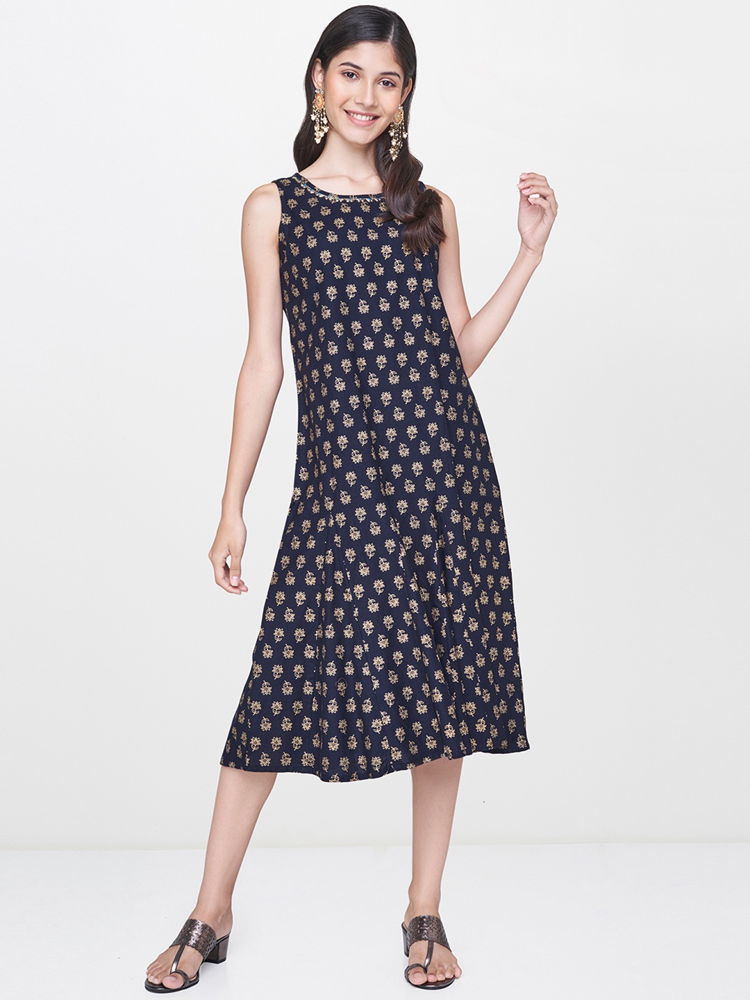 

Global Desi Women Navy Blue & Gold-Toned A-Line Dress