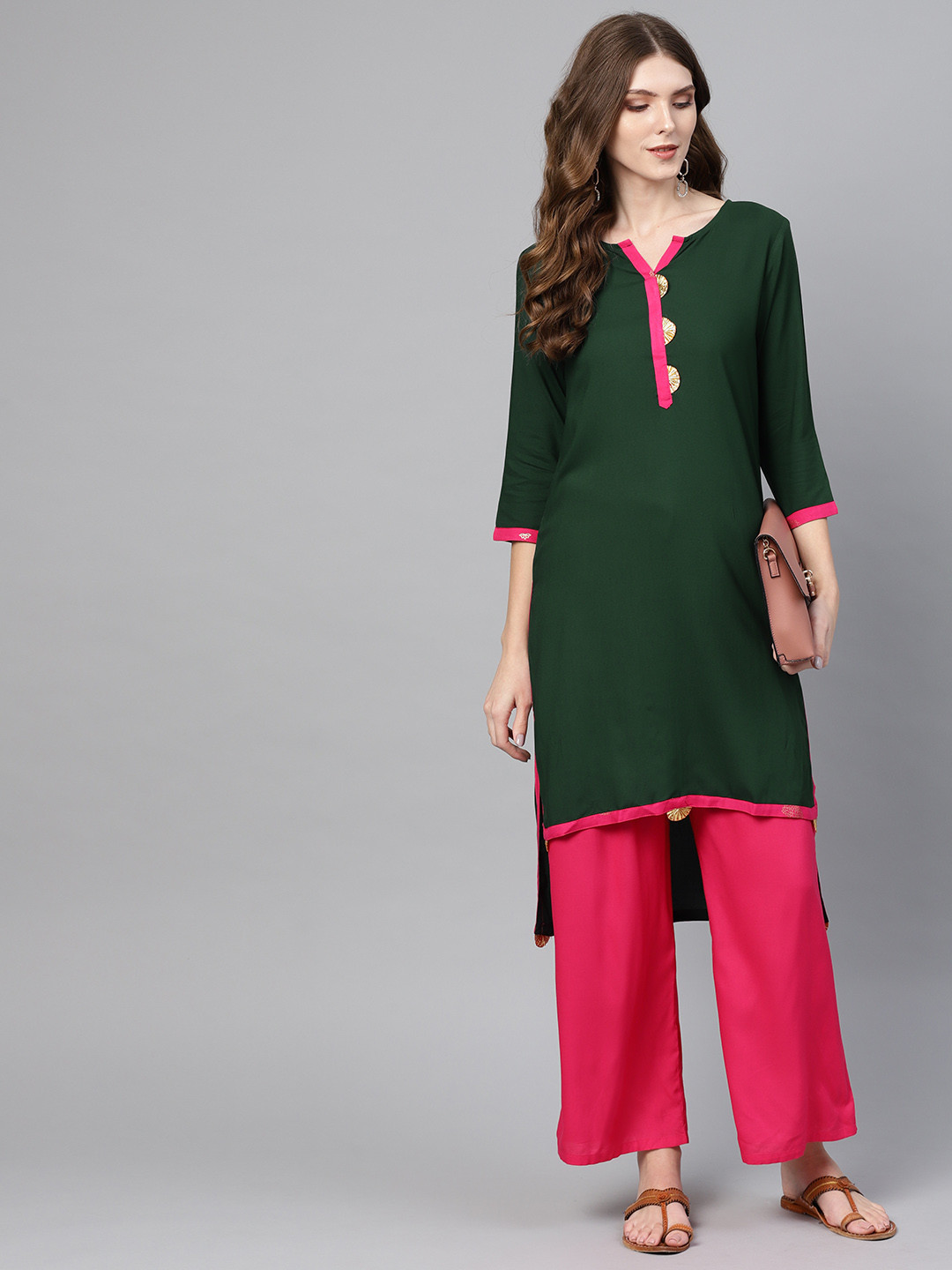 

Ahalyaa Women Green Solid Straight Kurta
