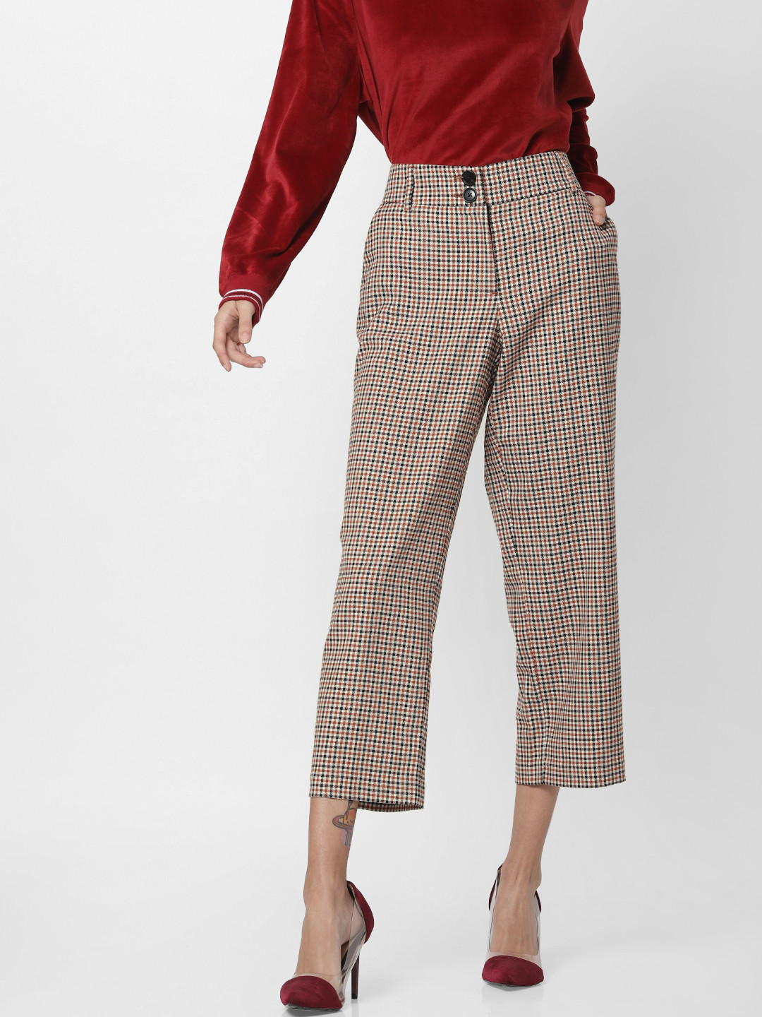

ONLY Women White & Brown Regular Fit Checked Parallel Cropped Trousers