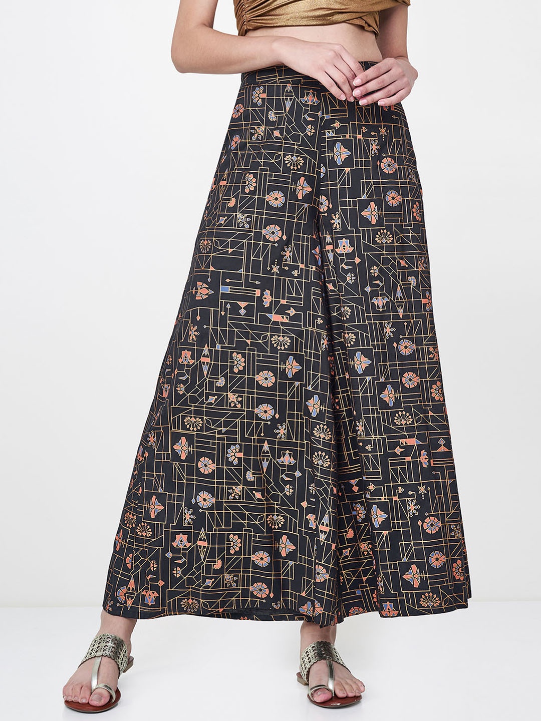 

Global Desi Women Black Printed Wide Leg Palazzos
