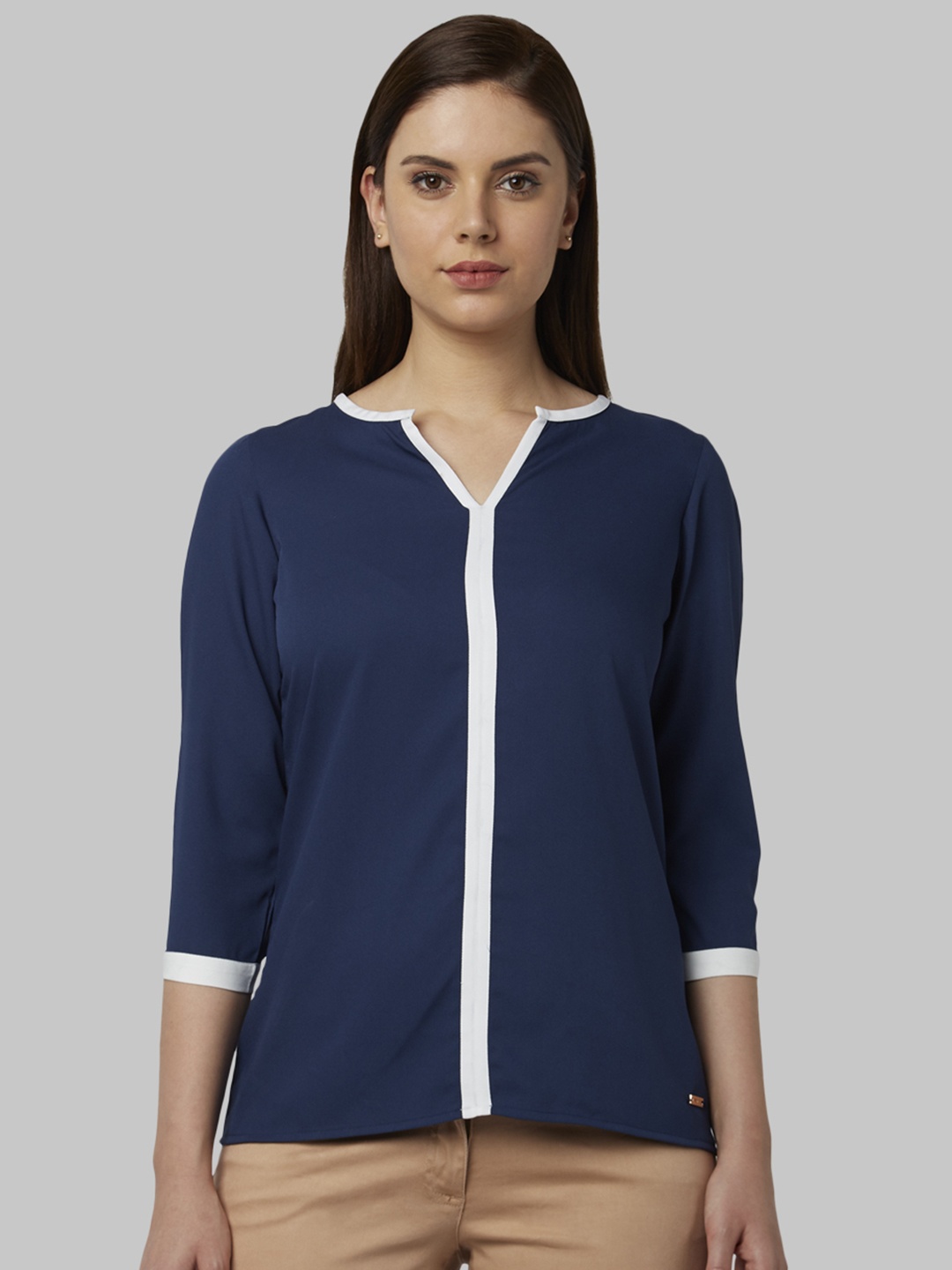 

Park Avenue Women Blue Solid Top