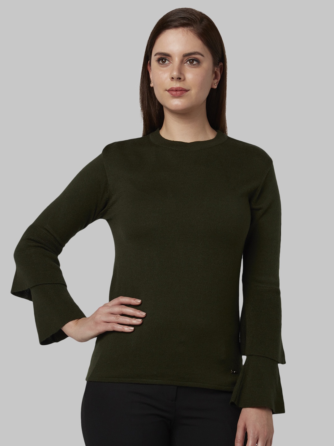 

Park Avenue Women Green Solid Pullover Sweater