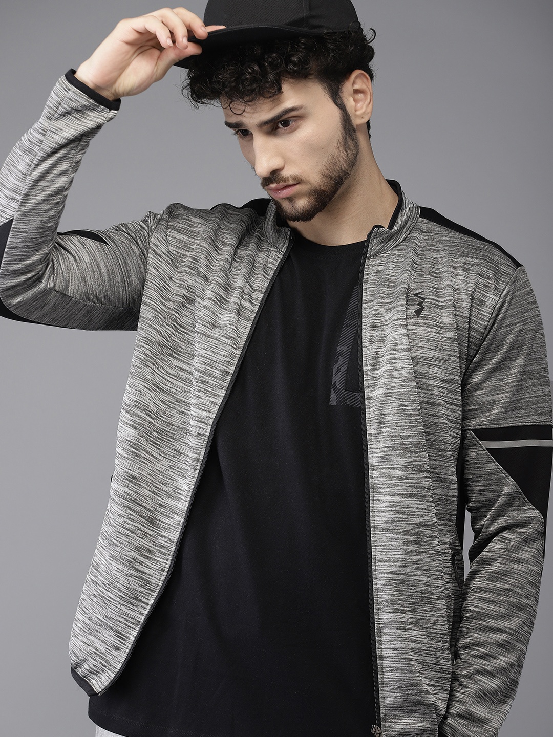 

Campus Sutra Men Grey Self Design Lightweight Jacket