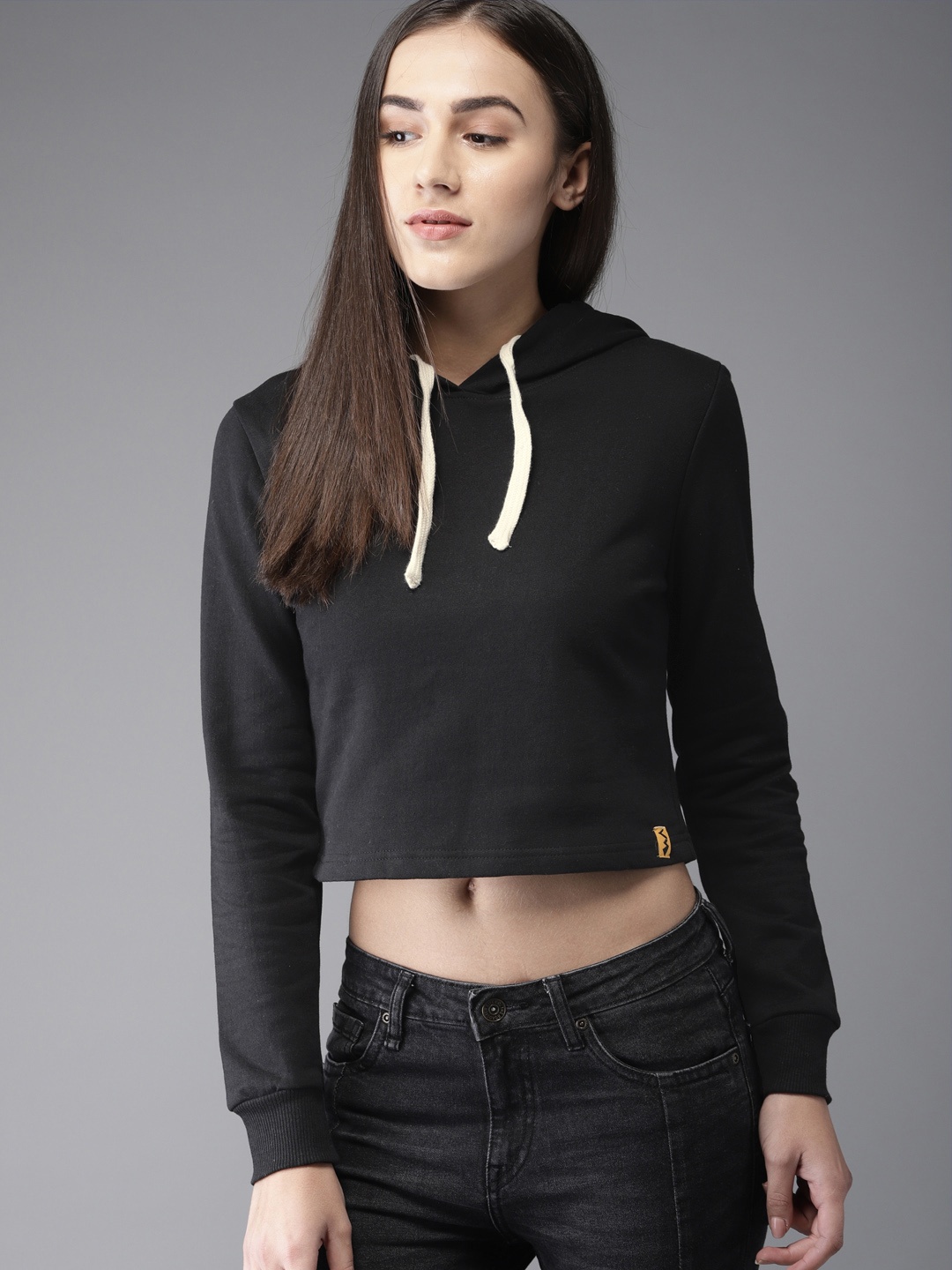 

Campus Sutra Women Black Solid Hooded Crop Sweatshirt