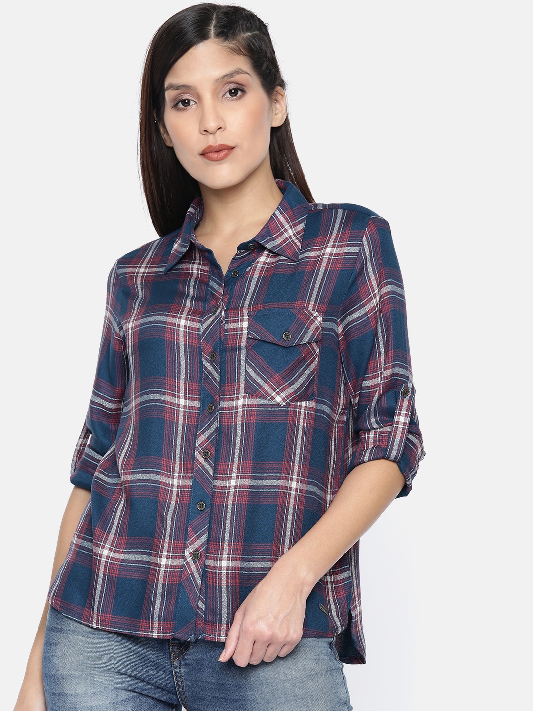 

The Roadster Lifestyle Co Women Navy Blue & Red Regular Fit Checked Casual Shirt