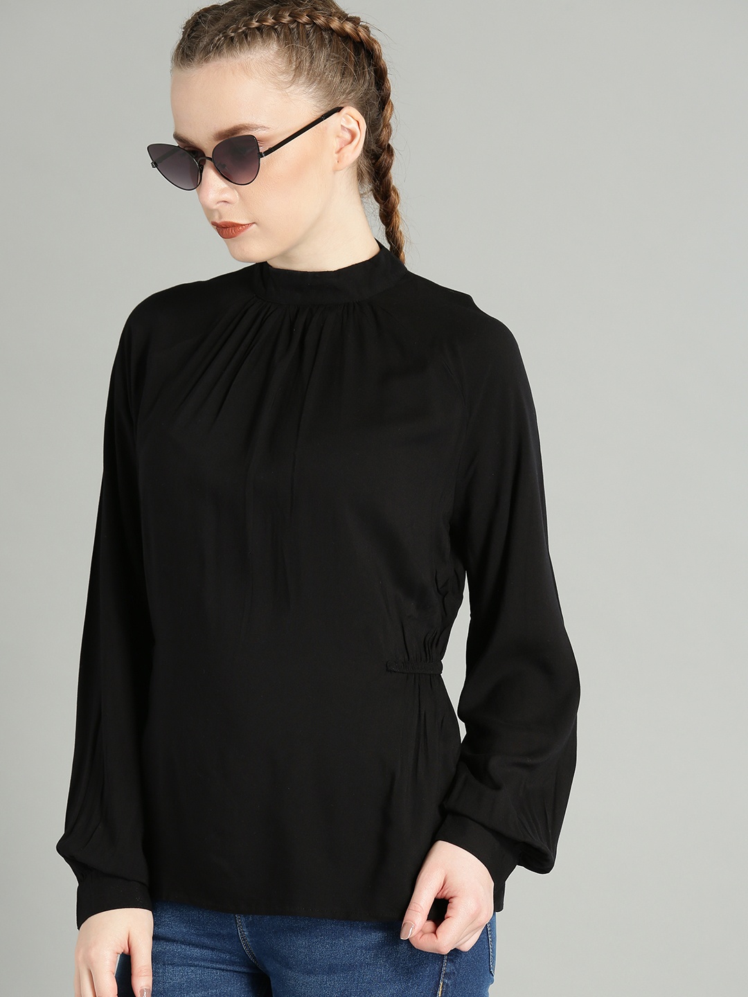 

The Roadster Lifestyle Co Women Black Solid Top
