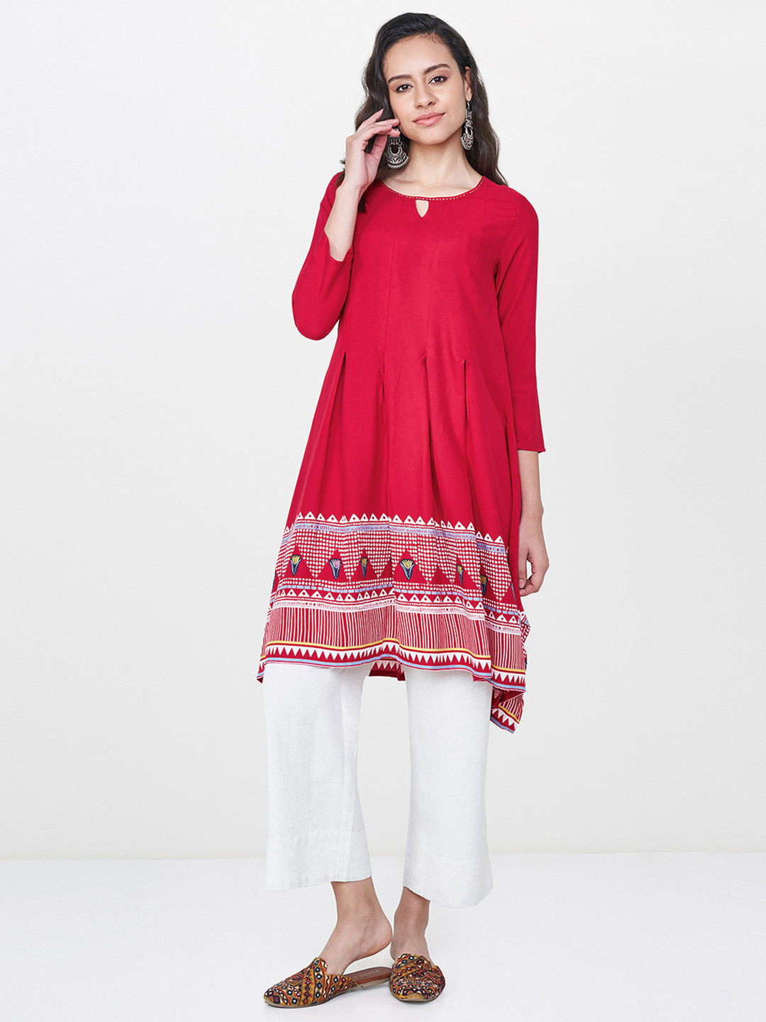 

Global Desi Women Red & White Printed Tunic