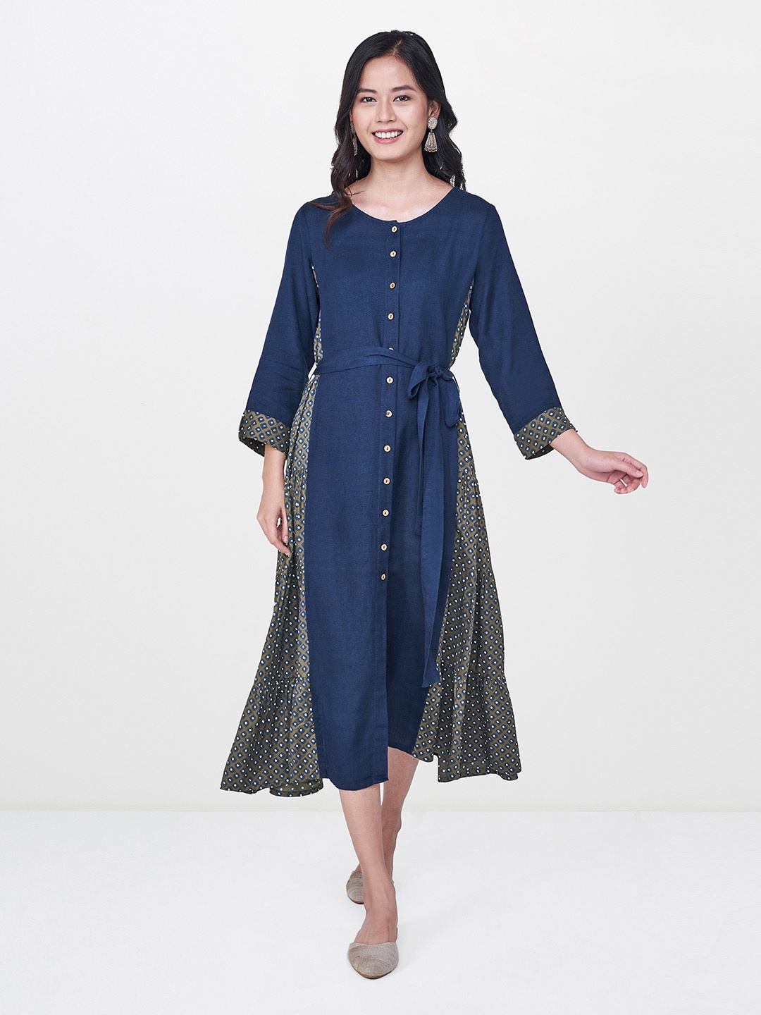 

Global Desi Women Navy Blue & Green Printed A-Line Midi Dress