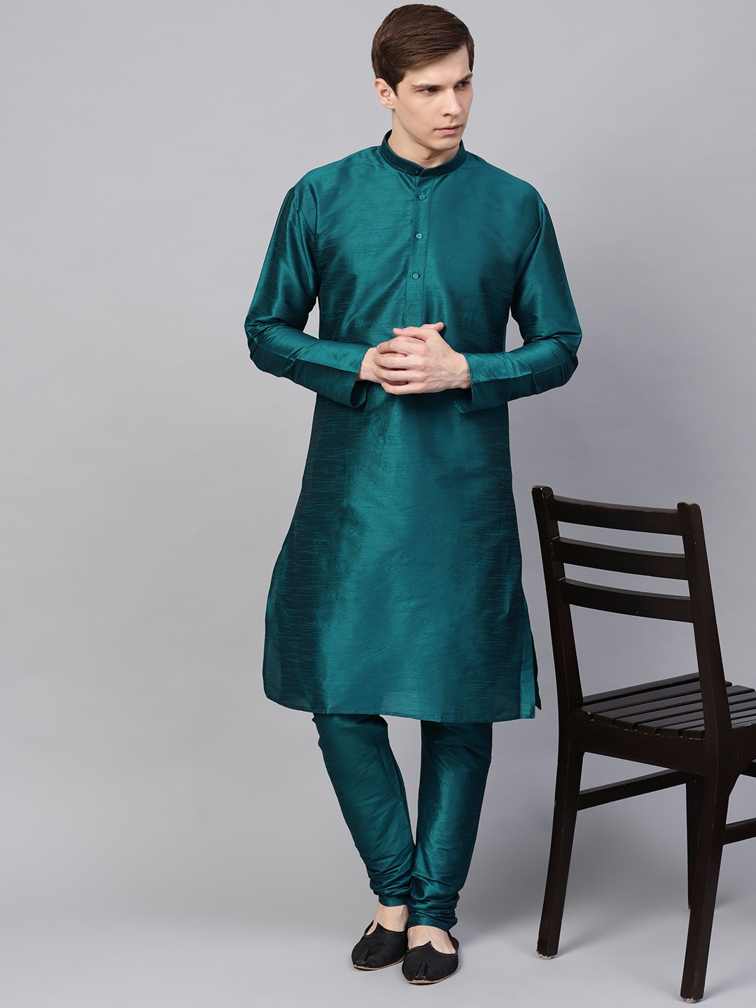 

SOJANYA Men Teal Green Solid Kurta with Churidar