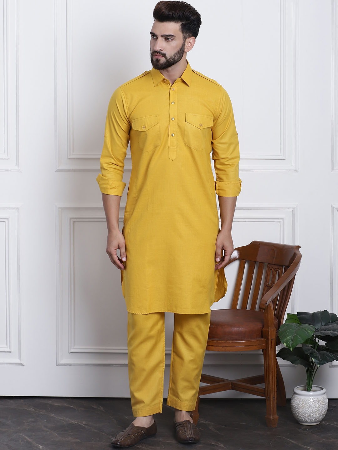 

SOJANYA Men Mustard Yellow Solid Pathani Kurta with Salwar