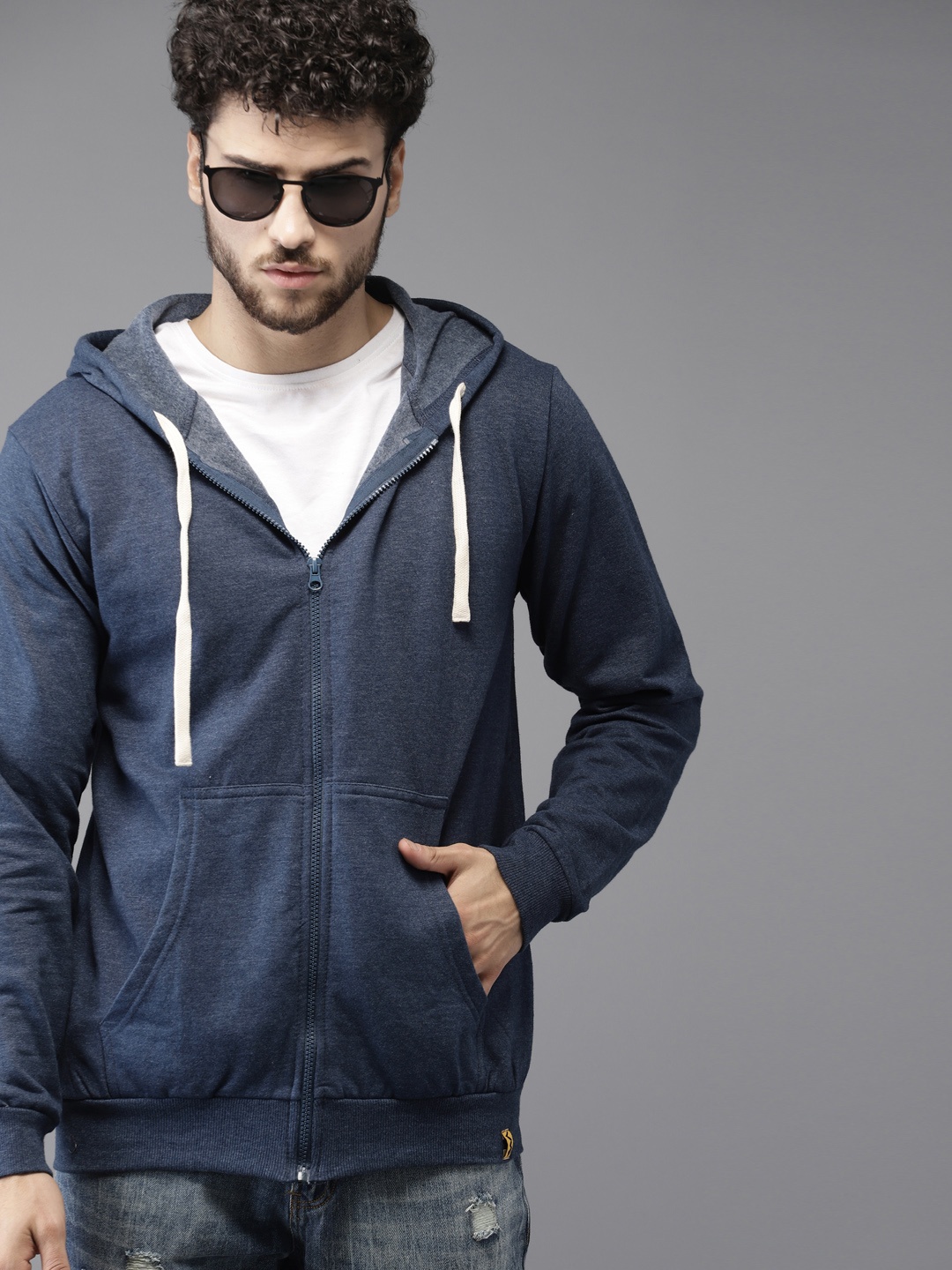 

Campus Sutra Men Blue Solid Hooded Sweatshirt