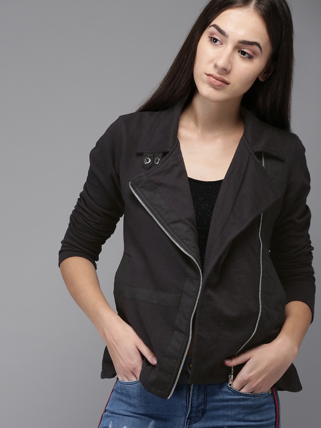 

Campus Sutra Women Black Solid Tailored Jacket