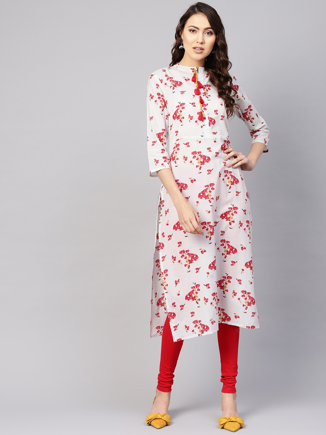 

Nayo Women Grey & Pink Floral Print Straight Kurta
