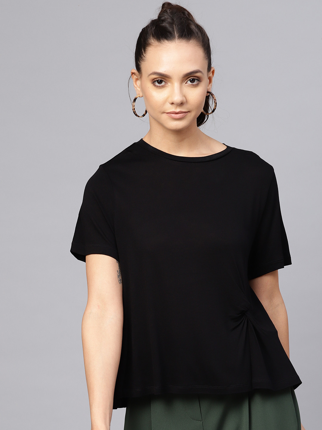 

Van Heusen Woman Women Black Solid Twisted Top