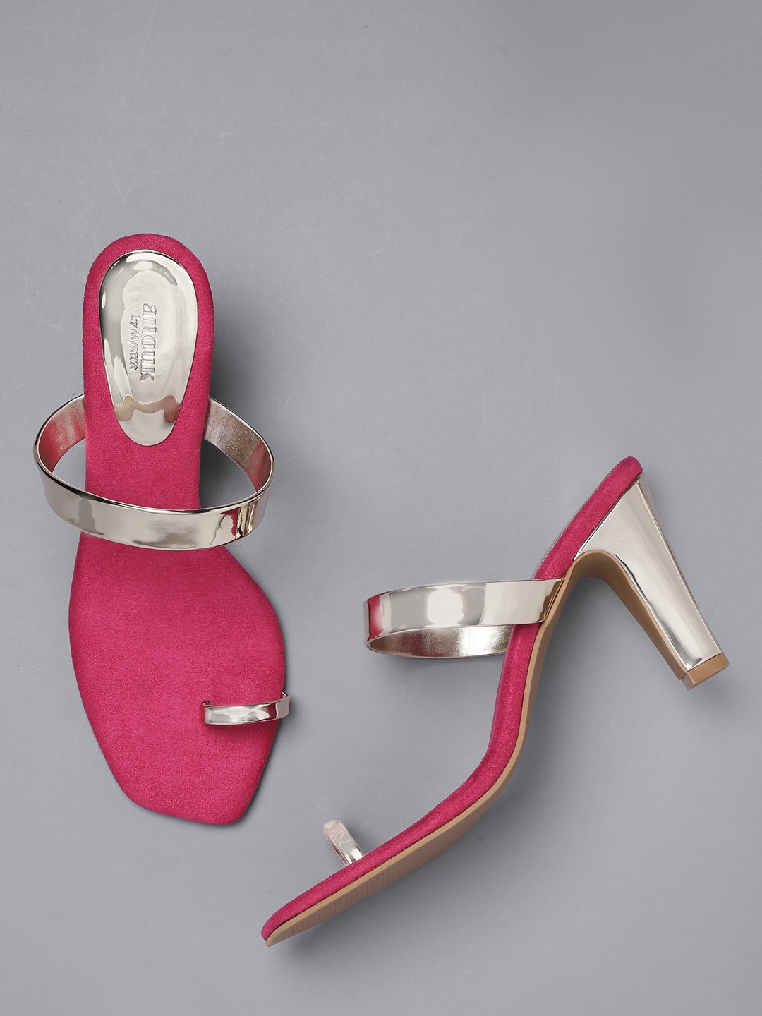

Anouk Women Gold-Toned Solid Block Heels