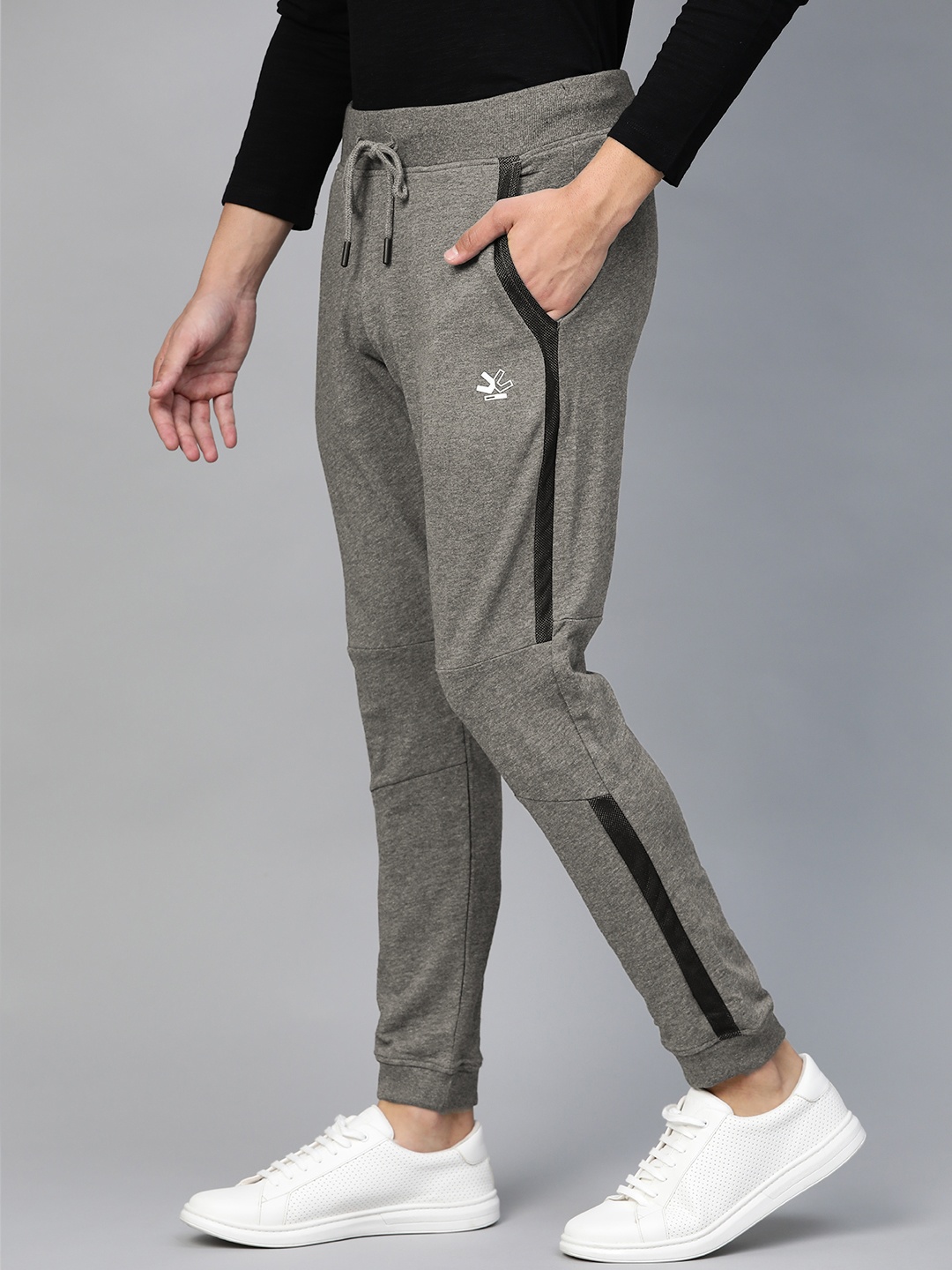 

WROGN Men Grey Melange Solid Slim Fit Joggers