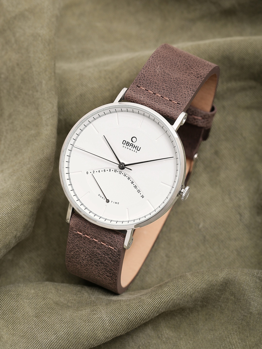 

Obaku Men White Analogue Watch V213GUCIRJ