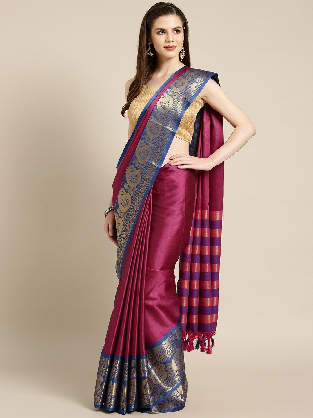 

Ishin Magenta & Blue Solid Saree