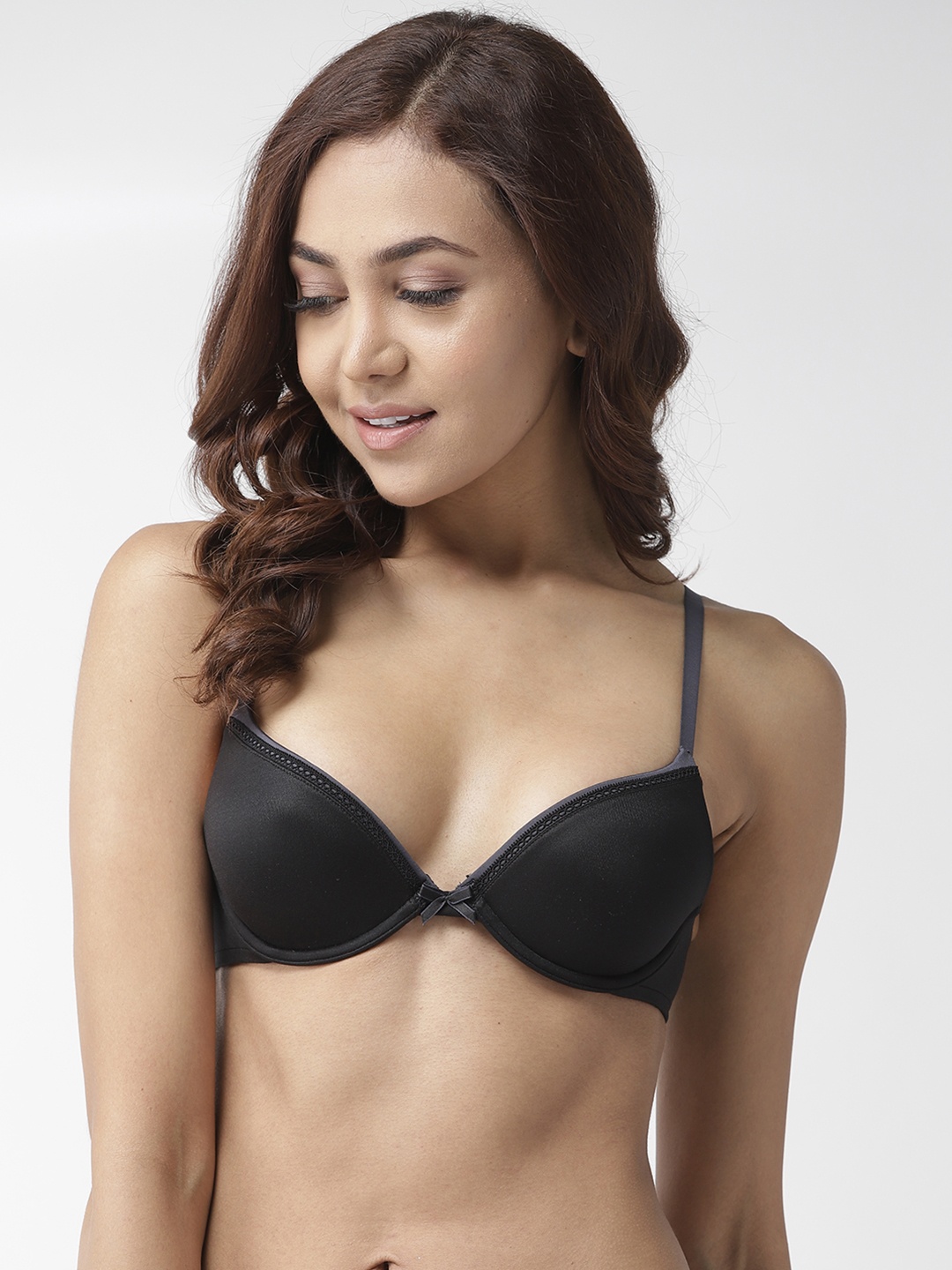 

Marks & Spencer Black Solid Underwired Lightly Padded Plunge T-shirt Bra T332029