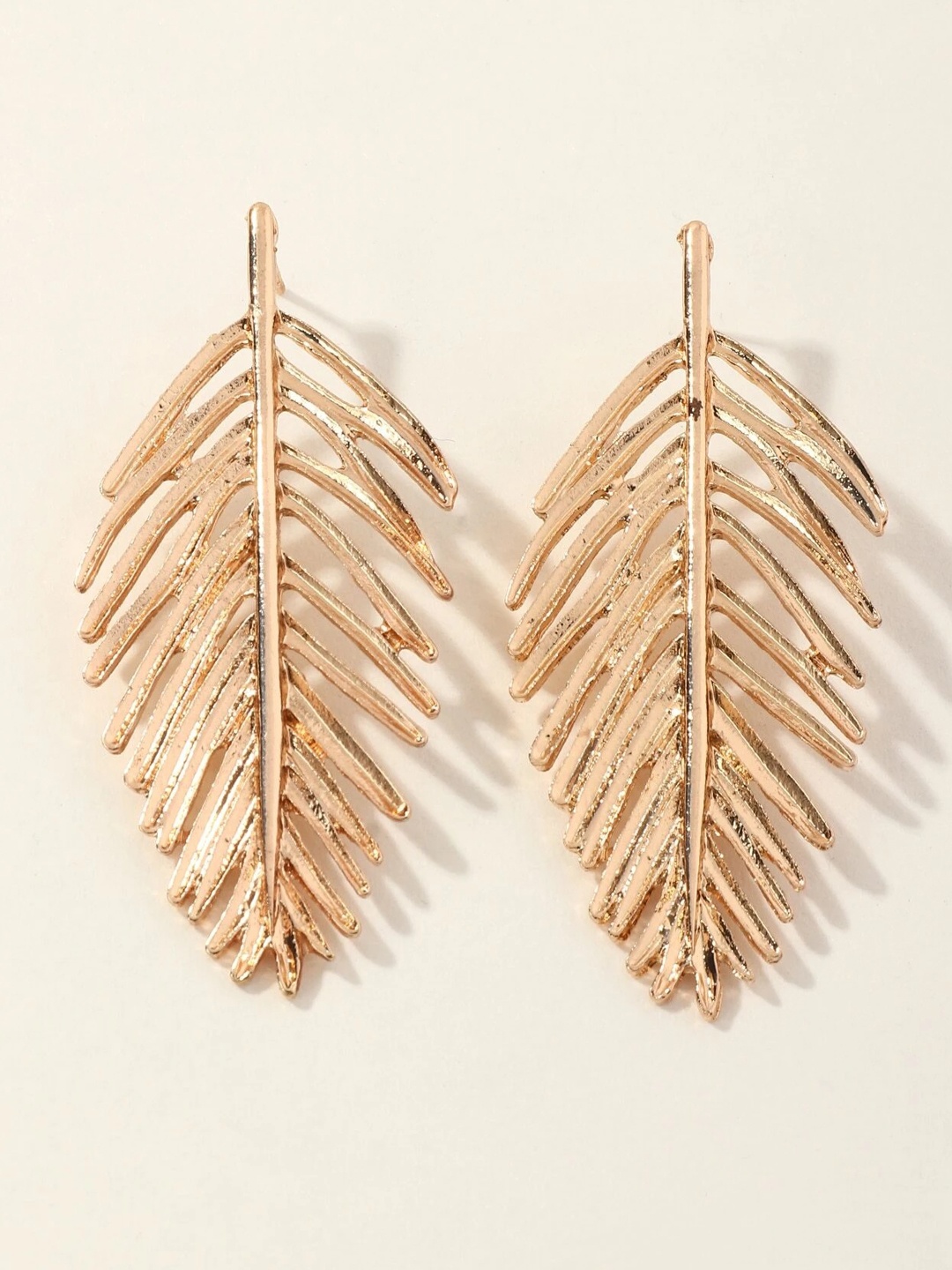 

OOMPH Gold-Toned Leaf Shaped Handcrafted Studs