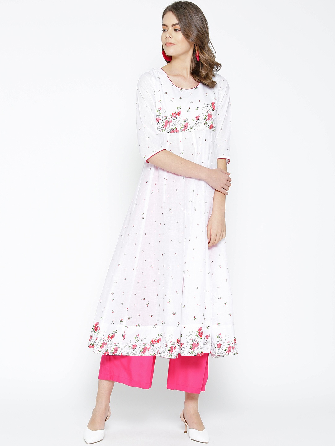 

Poshak Hub Women White & Pink Floral Printed Anarkali Kurta