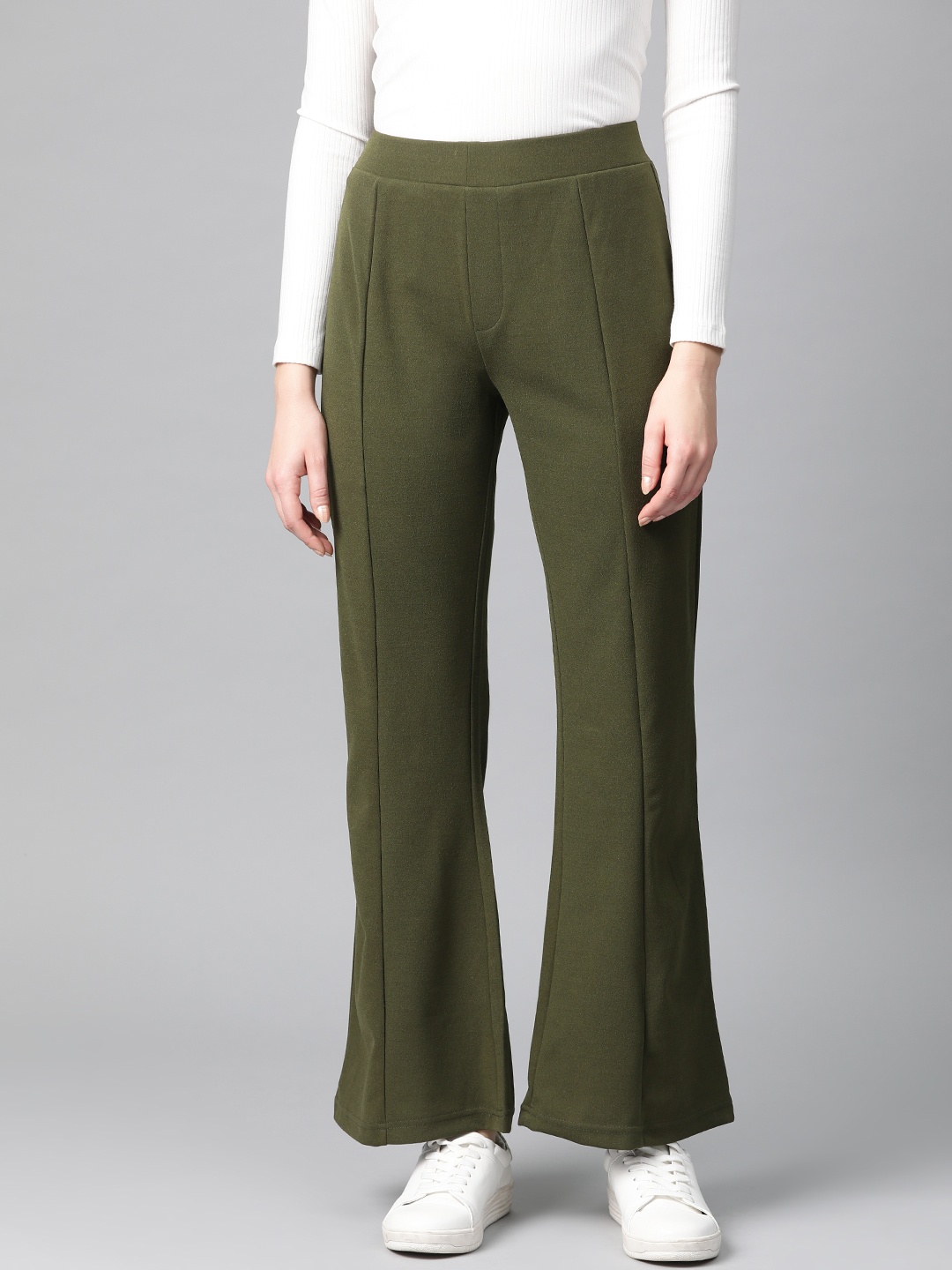 

DressBerry Women Olive Green Regular Fit Solid Bootcut Trousers