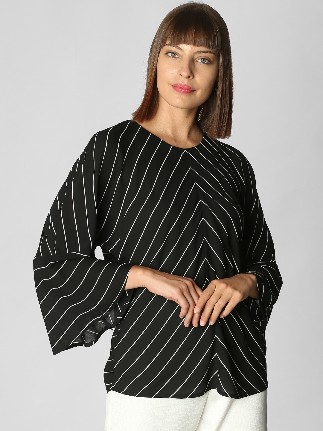 

Vero Moda Women Black & White Striped Top