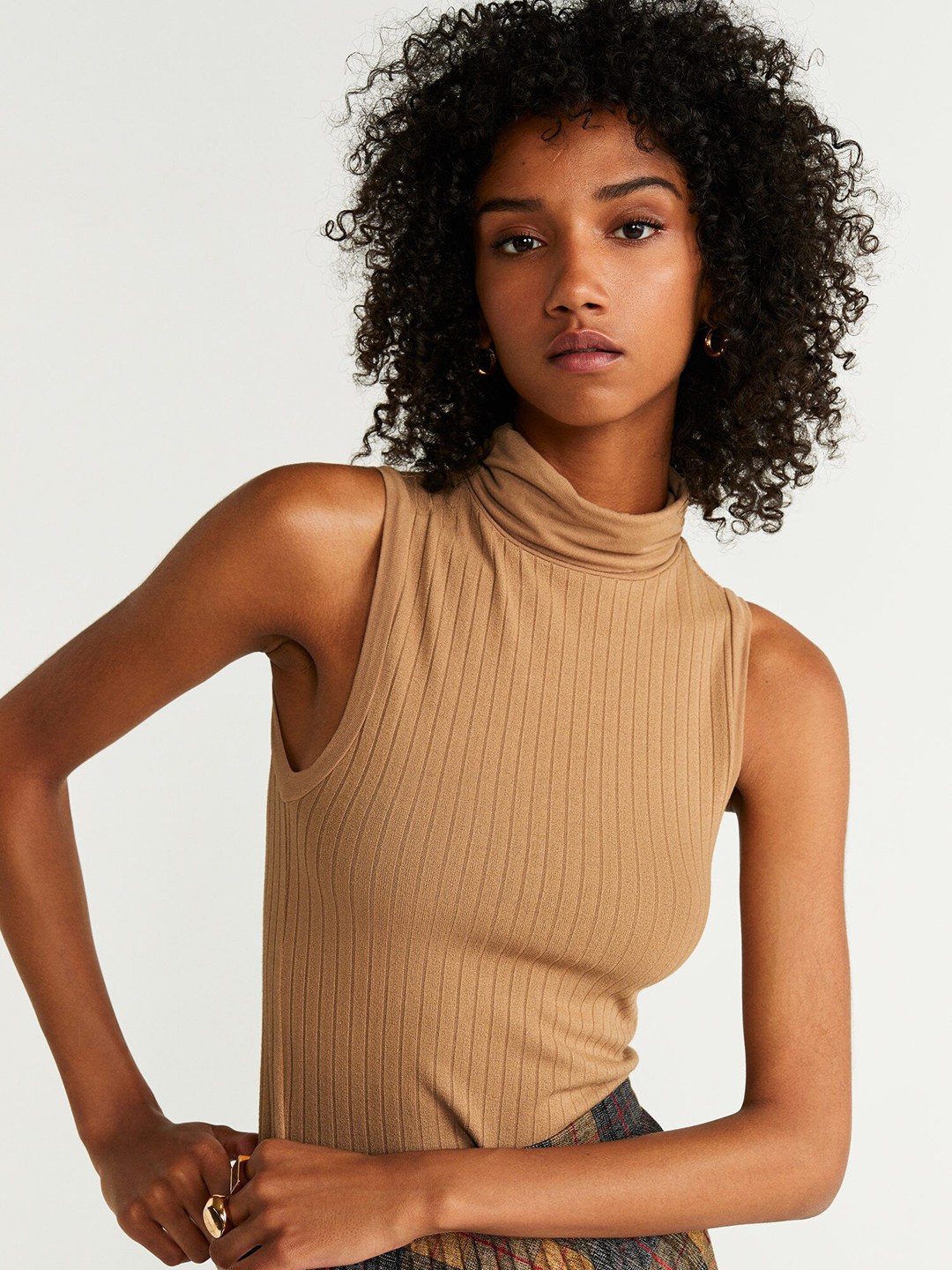 

MANGO Women Beige Ribbed Fitted Top
