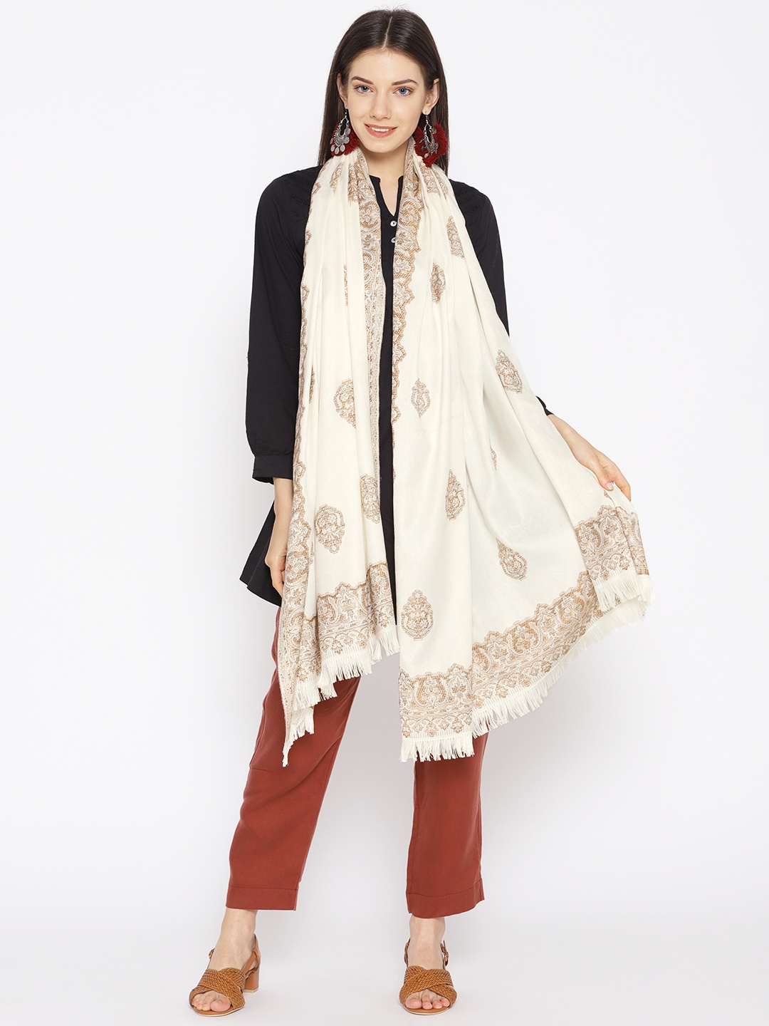 

WEAVERS VILLA Women Off-White & Beige Woven Design Shawl